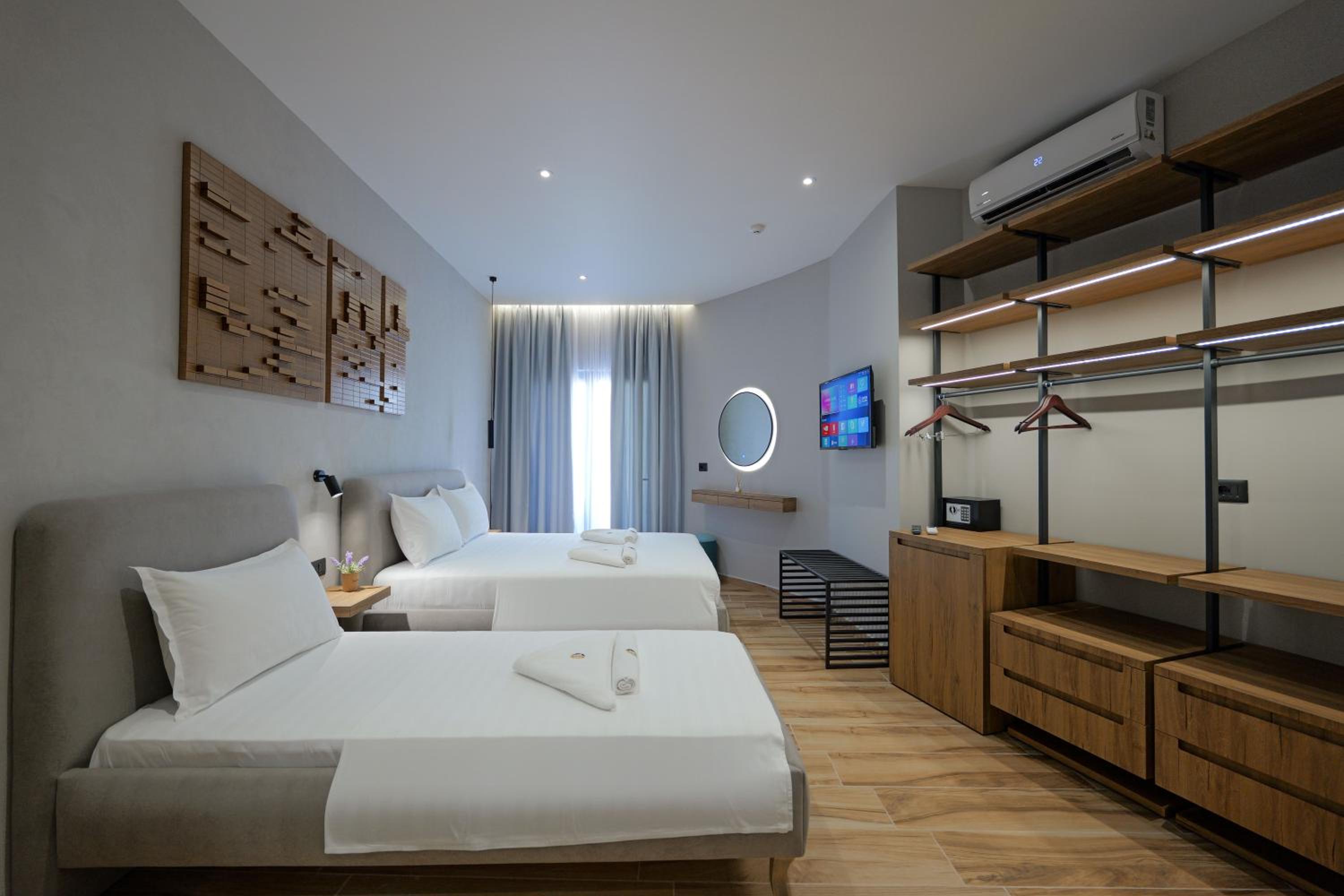 Superior Triple Room