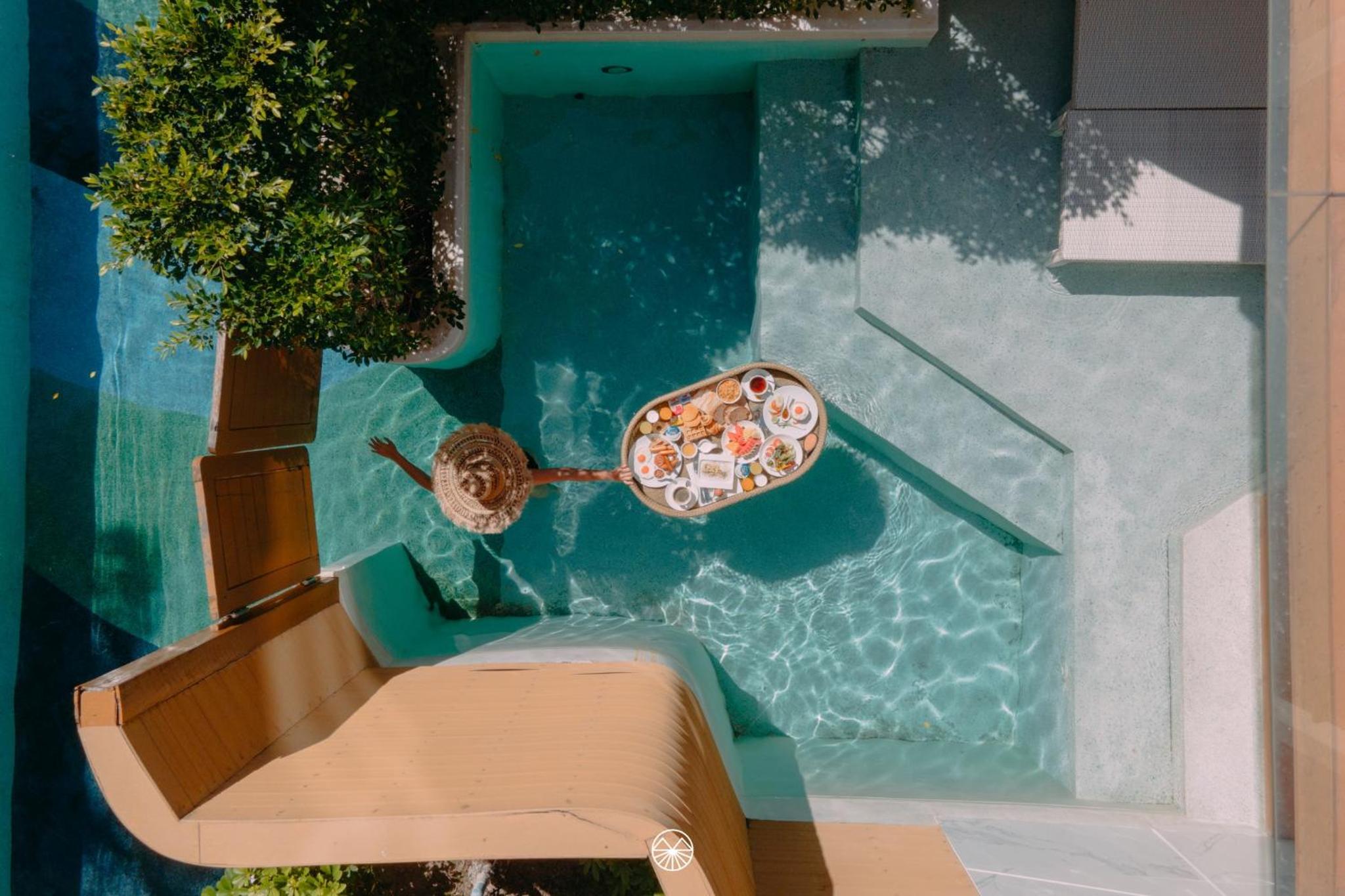 Pool Access - Photo 14