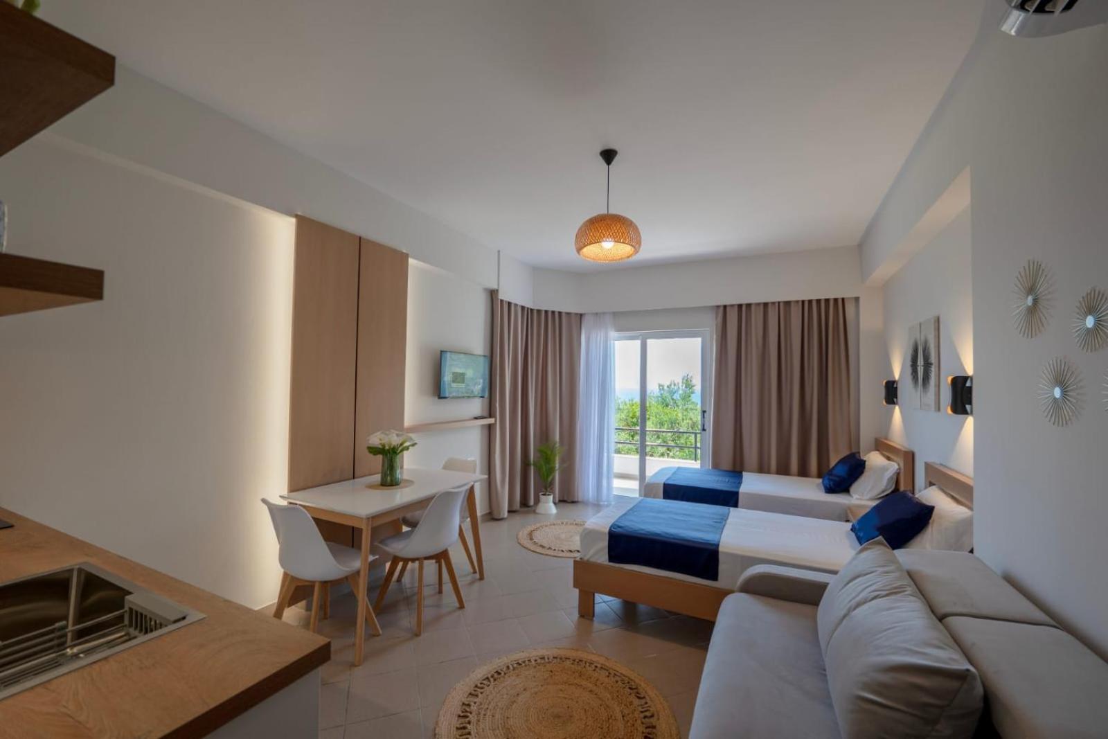 Apartment with Sea View photo 3