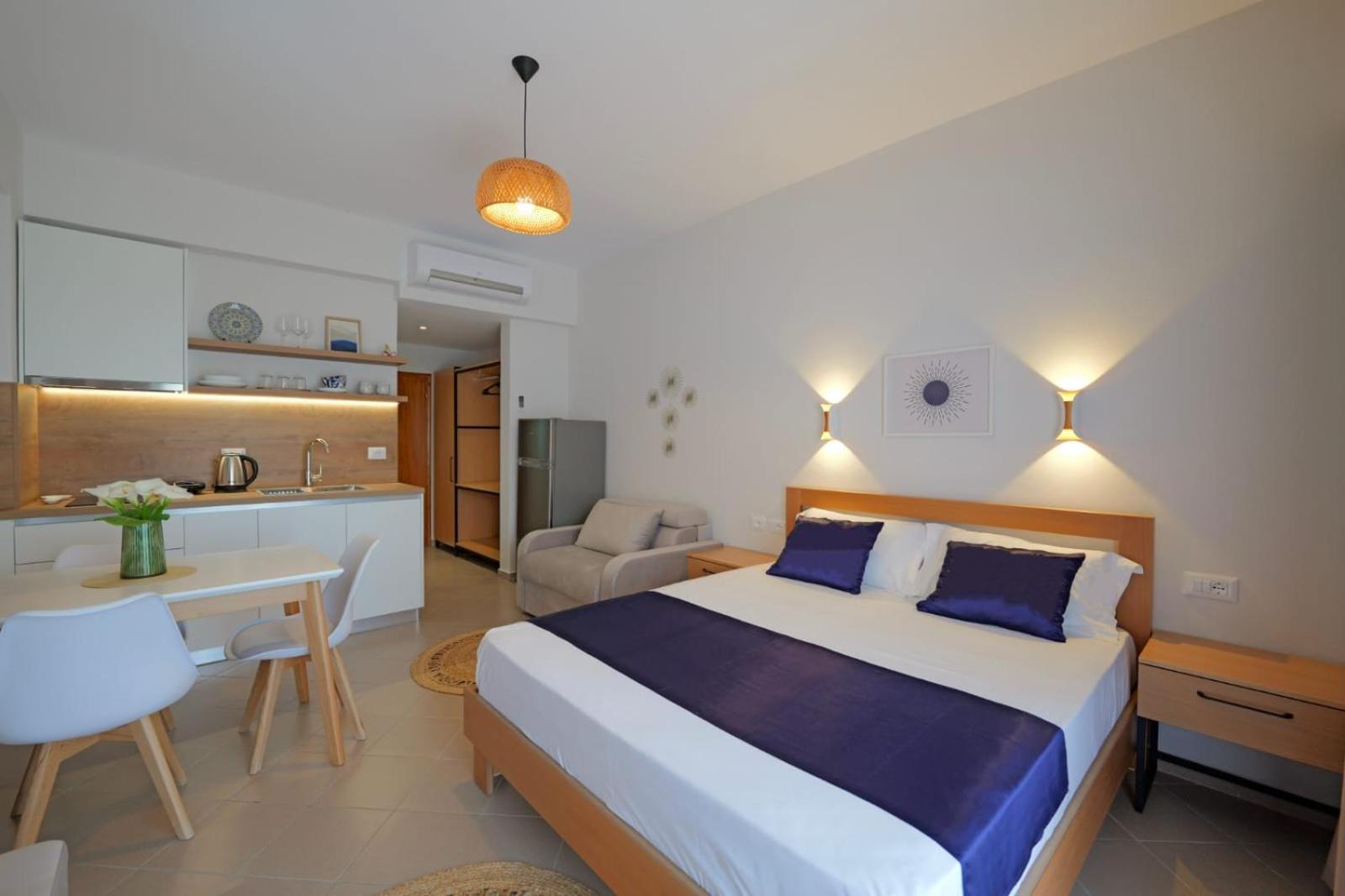 Double Room with Sea View photo 2