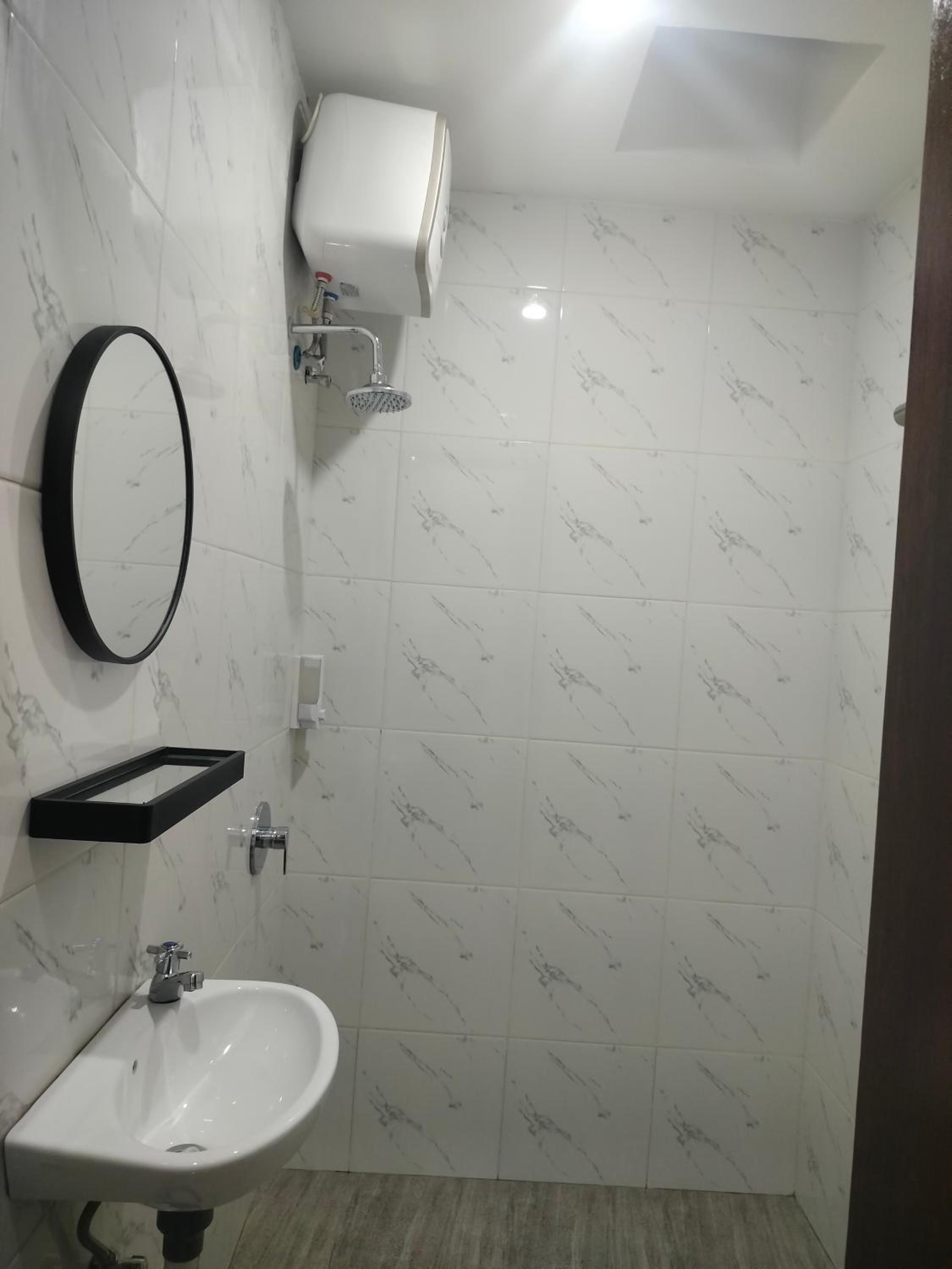 Standard Double Room - Photo 3