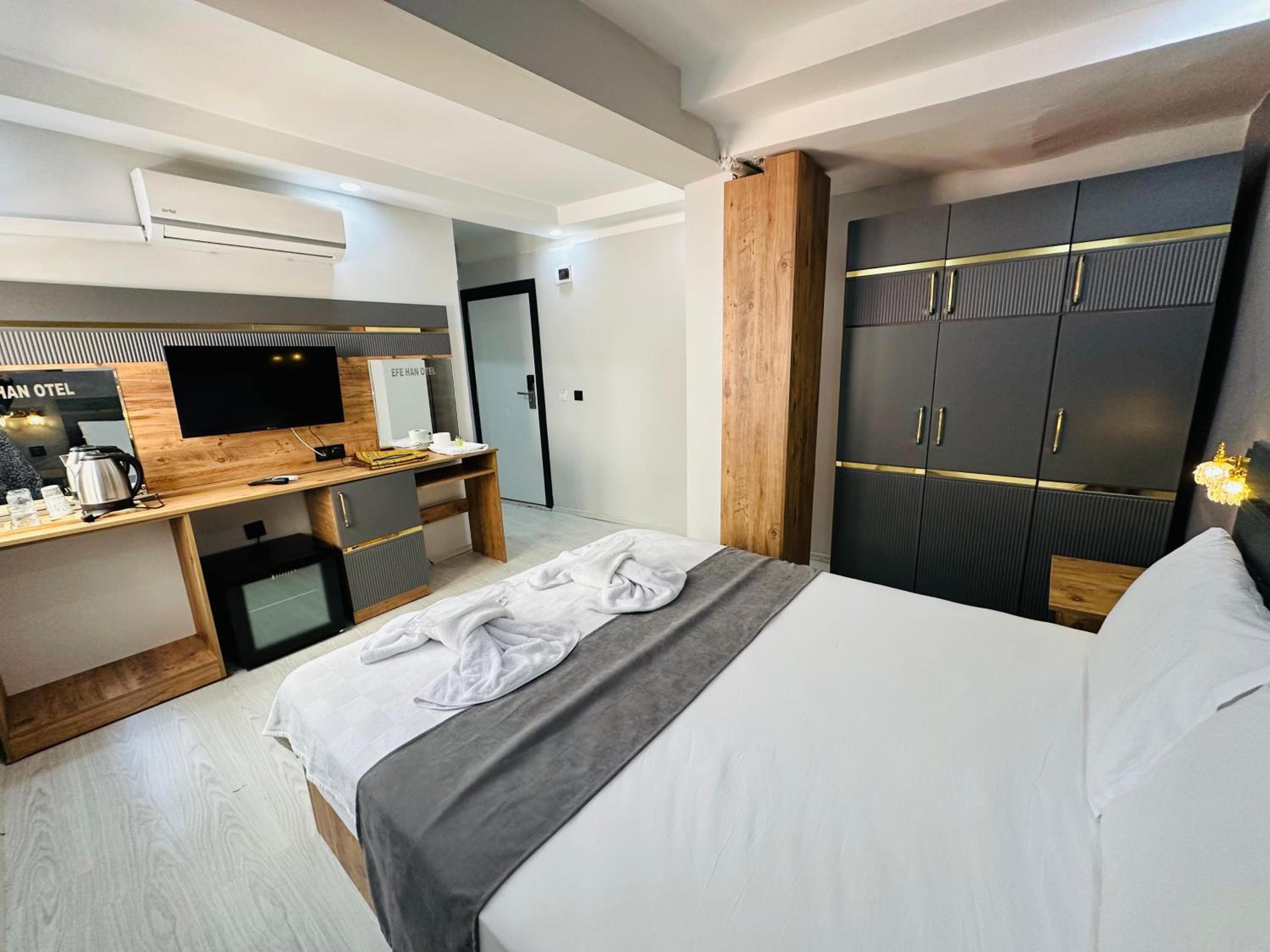 Standard Double Room - Photo 4