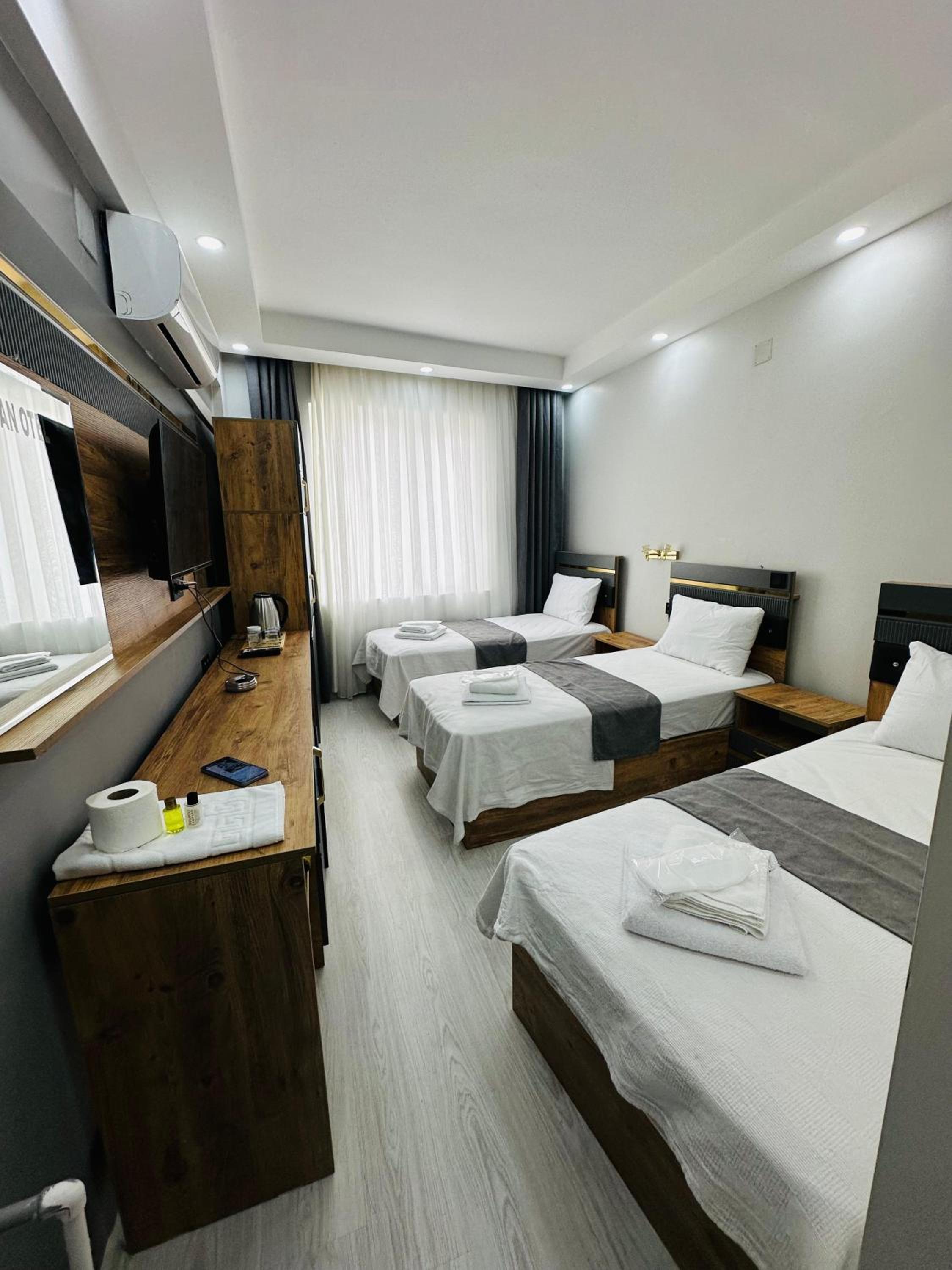 Triple Room - Photo 2