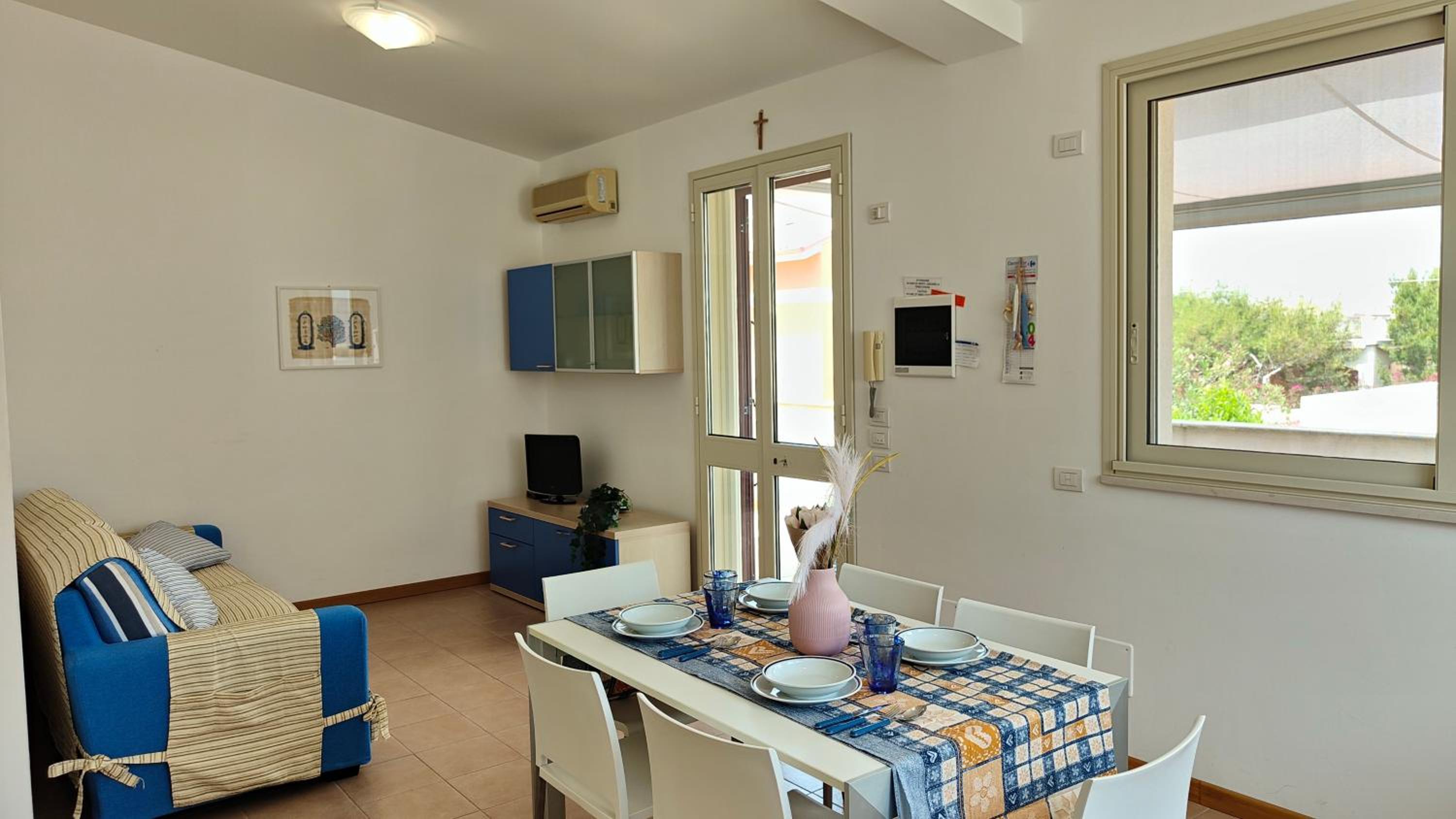 Three-Bedroom Apartment with Ocean View photo 1