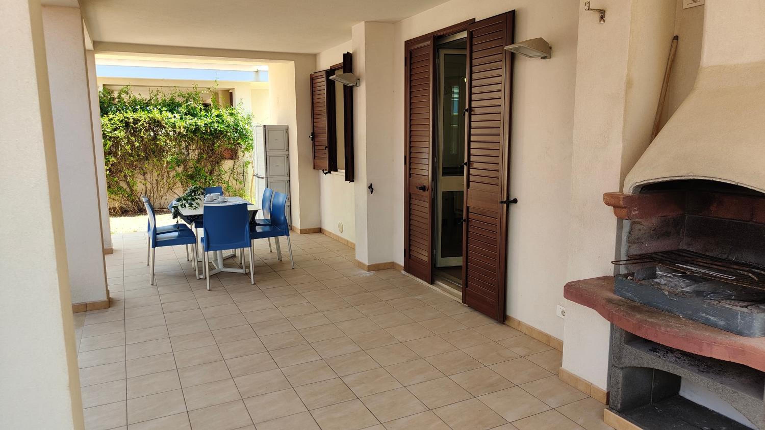 Apartment - Ground Floor photo 2