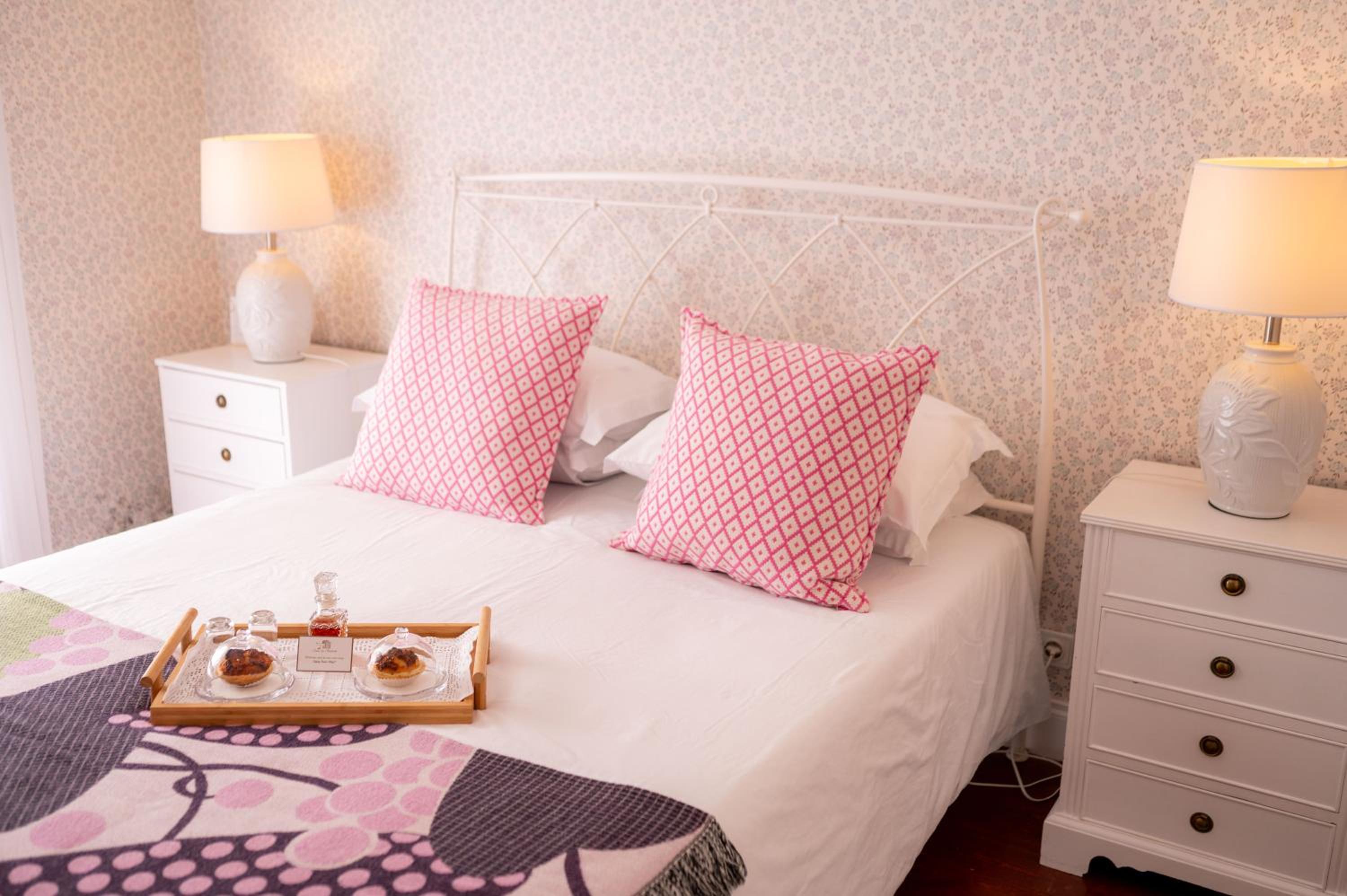 Double Room - Photo 6