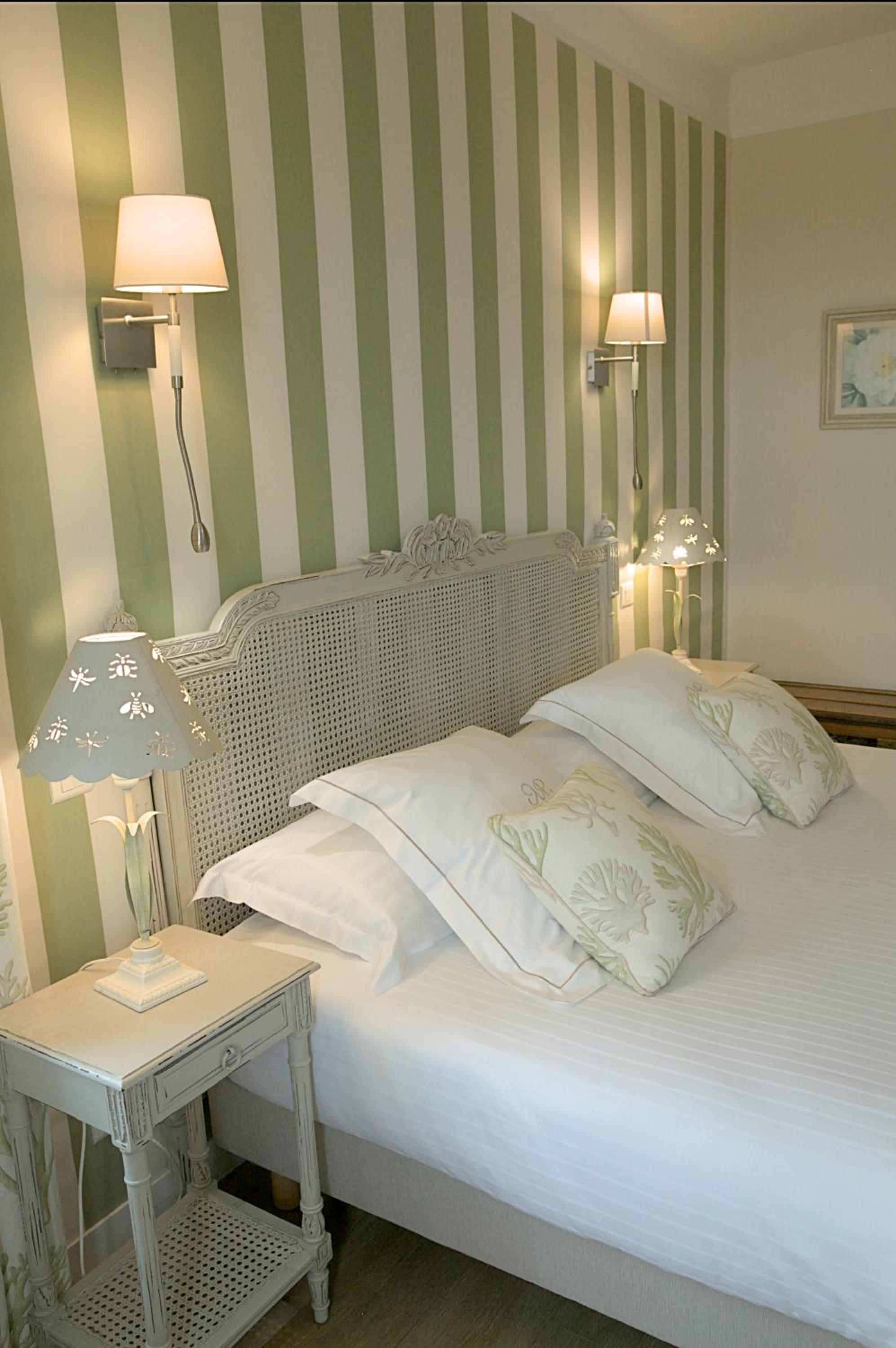 Classic Double Room - Photo 22