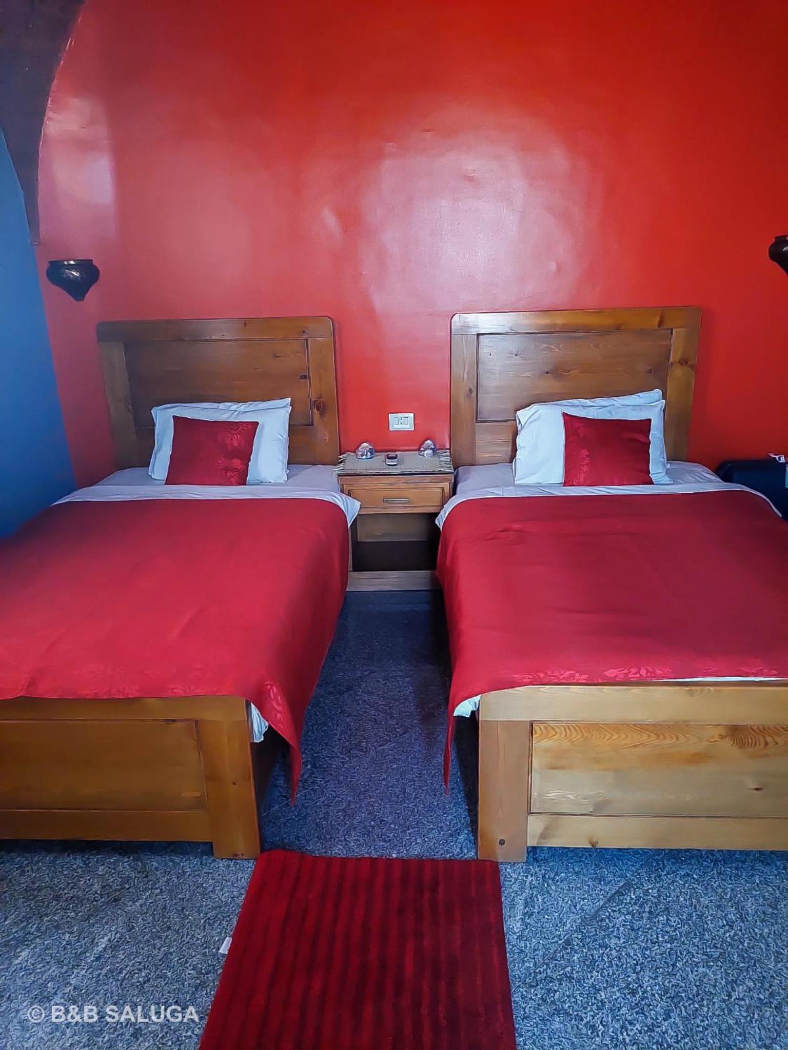 Twin Room with Private Bathroom photo 1
