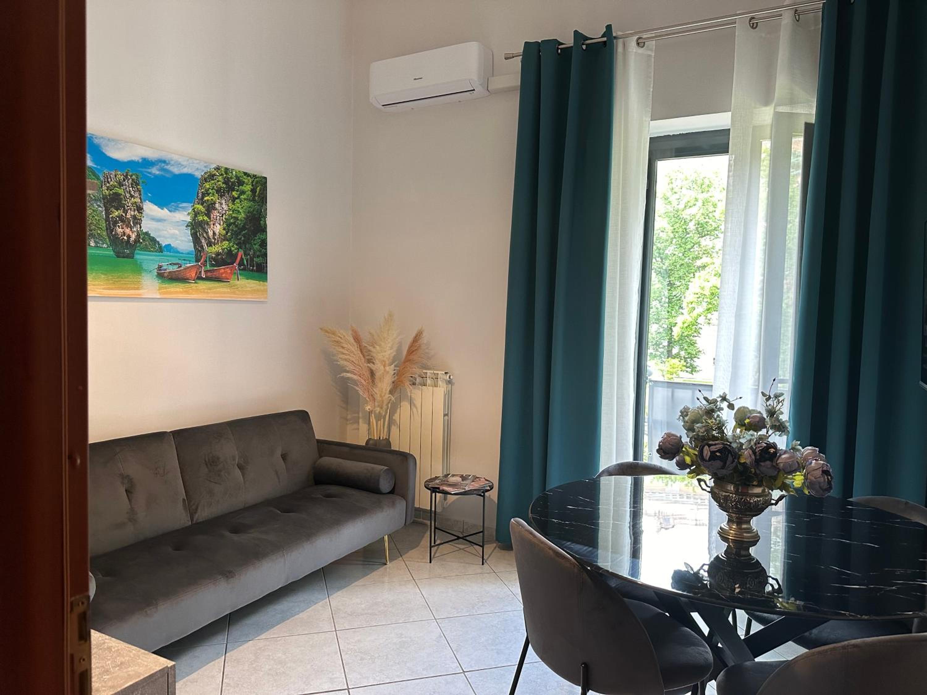Family Two-Bedroom Apartment with View