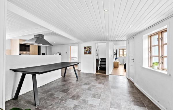 One-Bedroom House photo 3