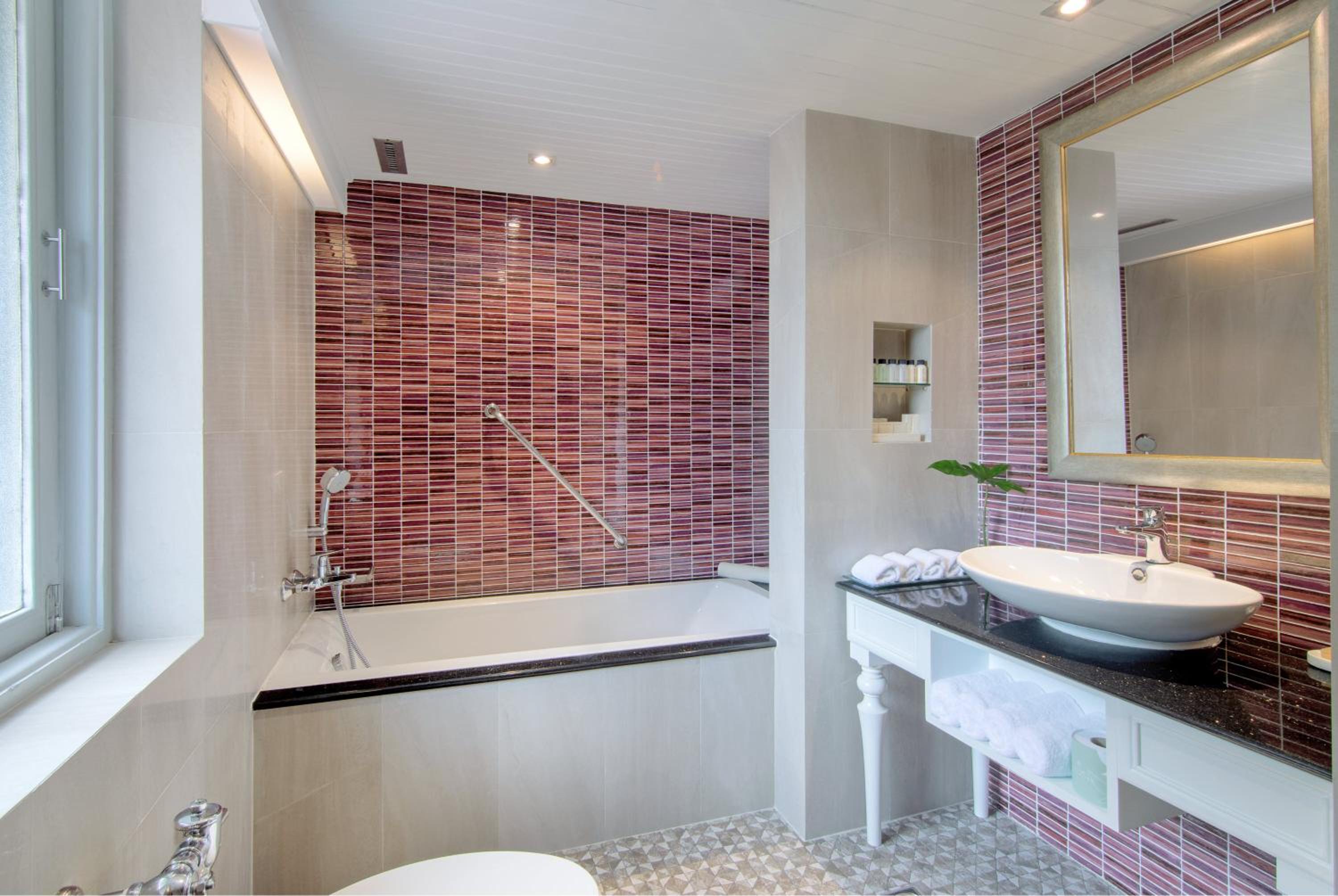 Executive Family Suite photo 2
