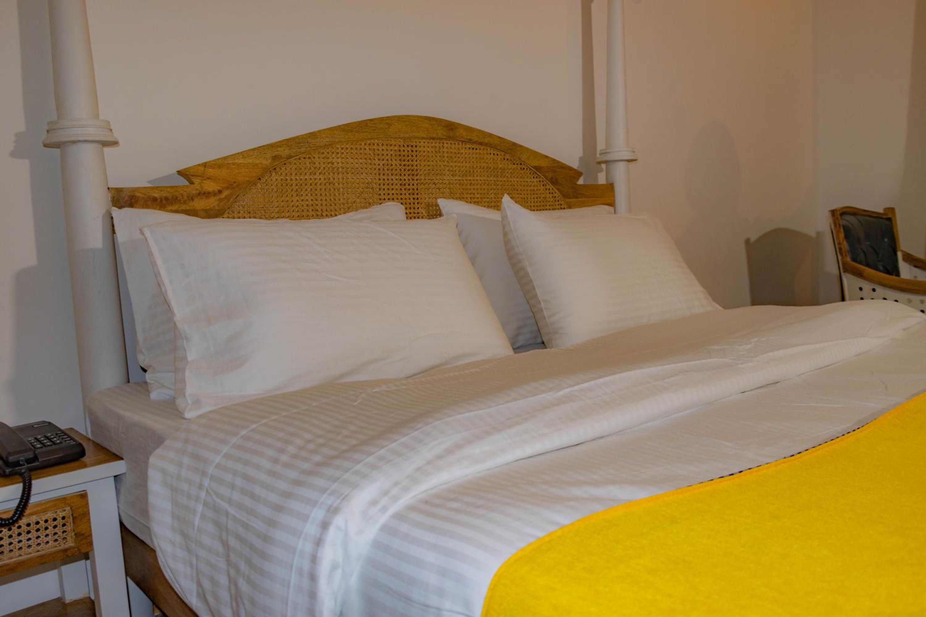 Deluxe Double Room - Photo 6
