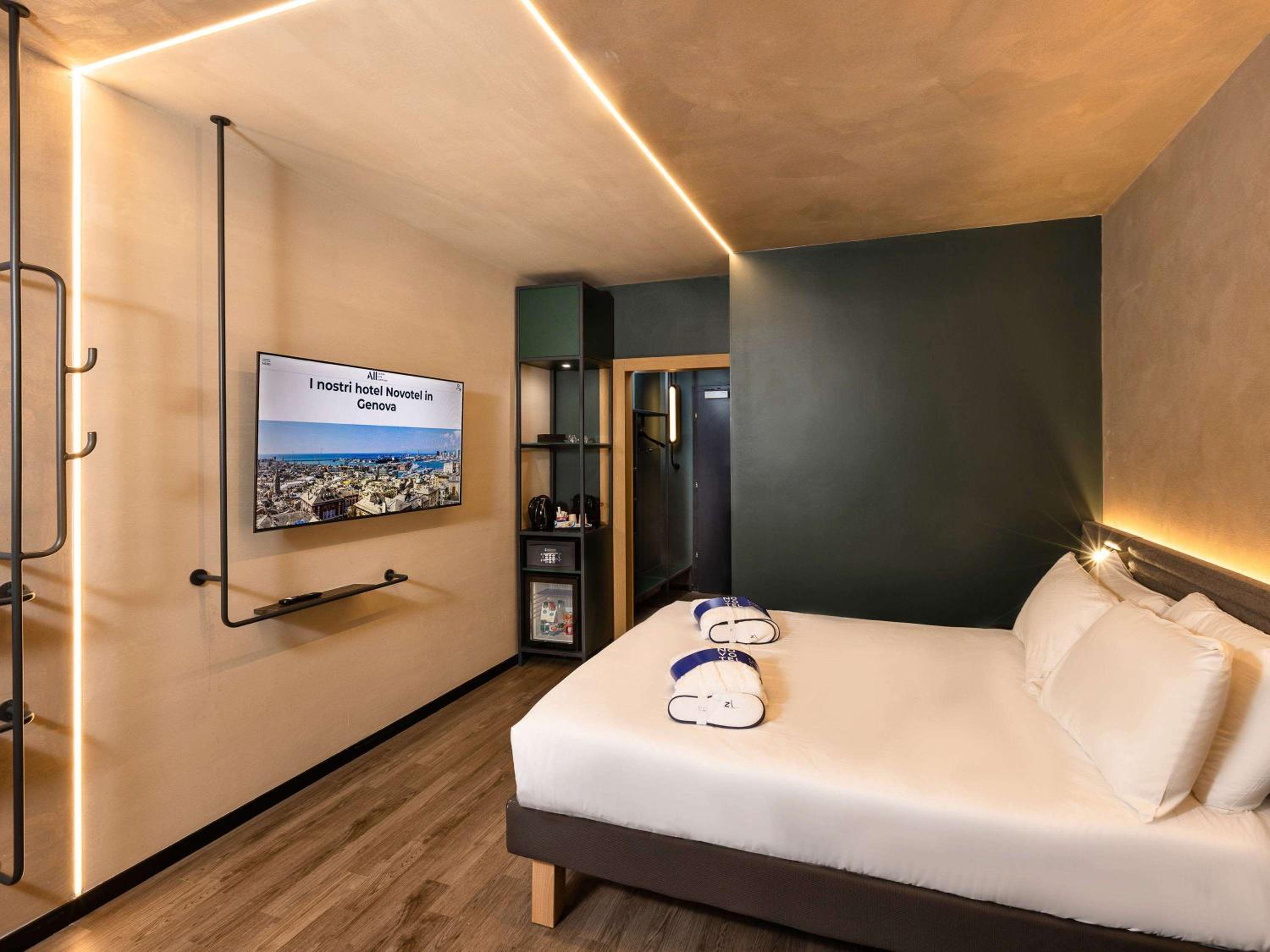Superior Room with One Double and One Sofa Bed - Photo 2