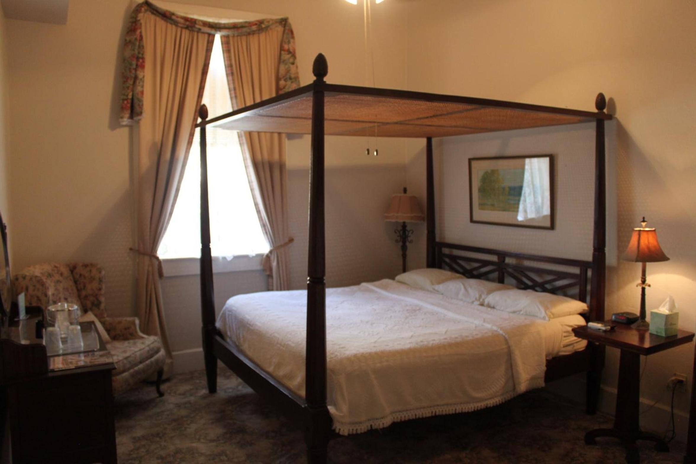 Superior King Room photo 2
