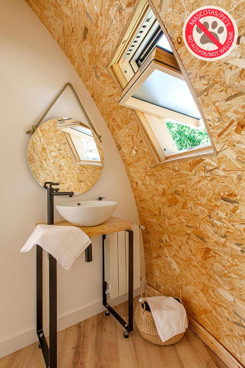 Double Room with Private Bathroom - Photo 3