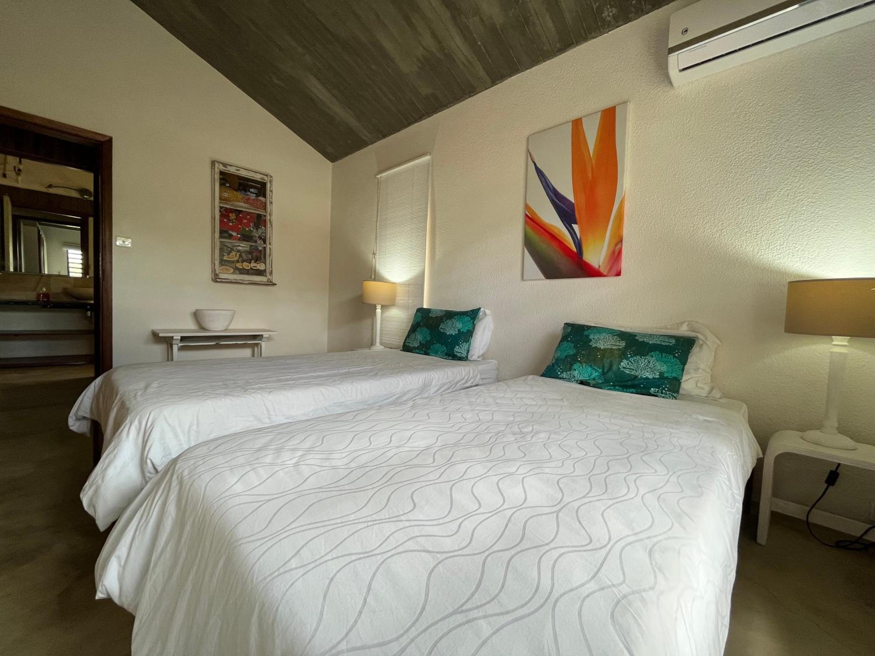 Three-Bedroom Vacation Home 