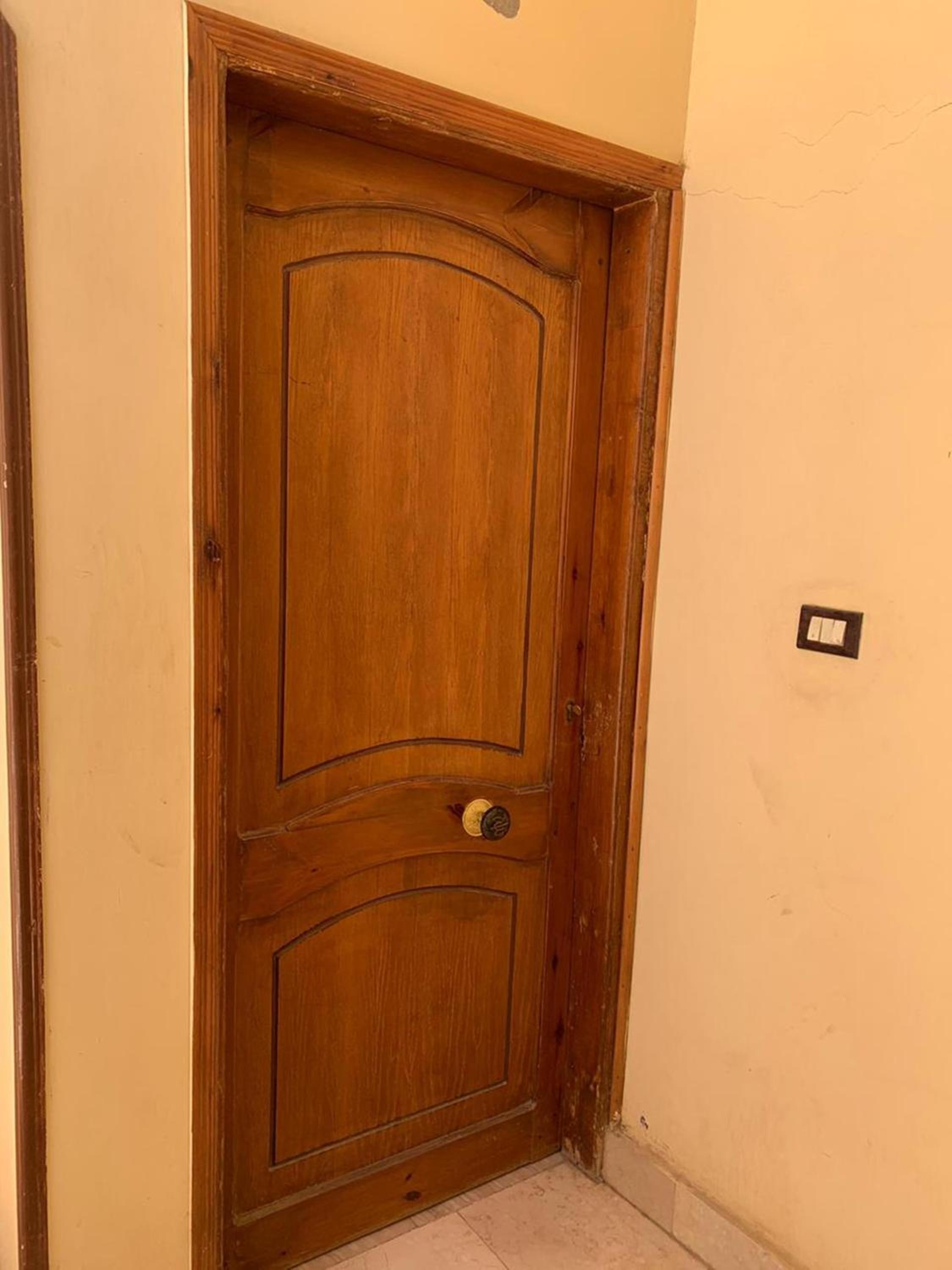Three-Bedroom Apartment - Photo 9