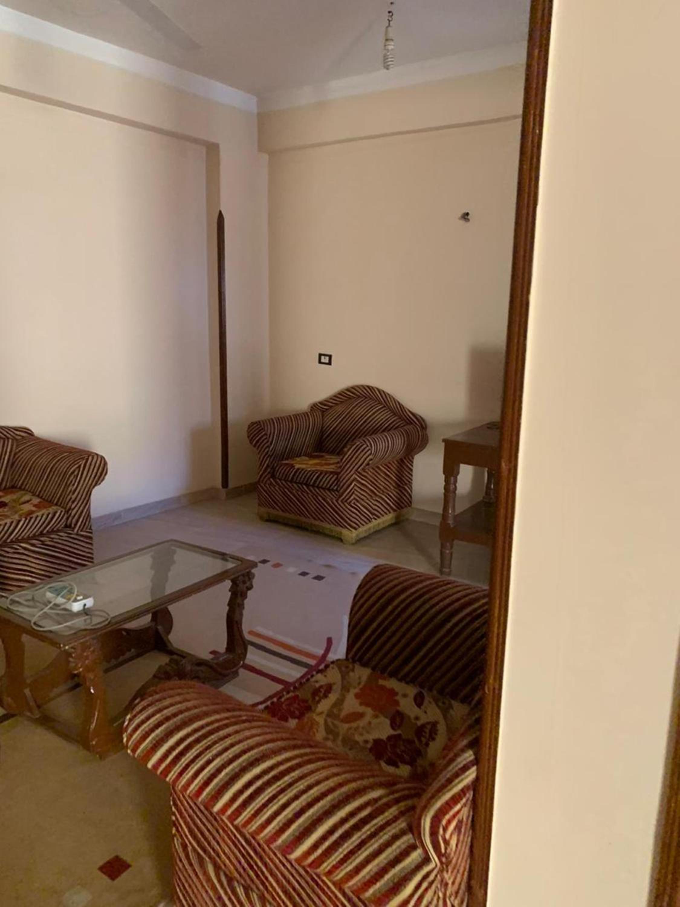 Three-Bedroom Apartment - Photo 7