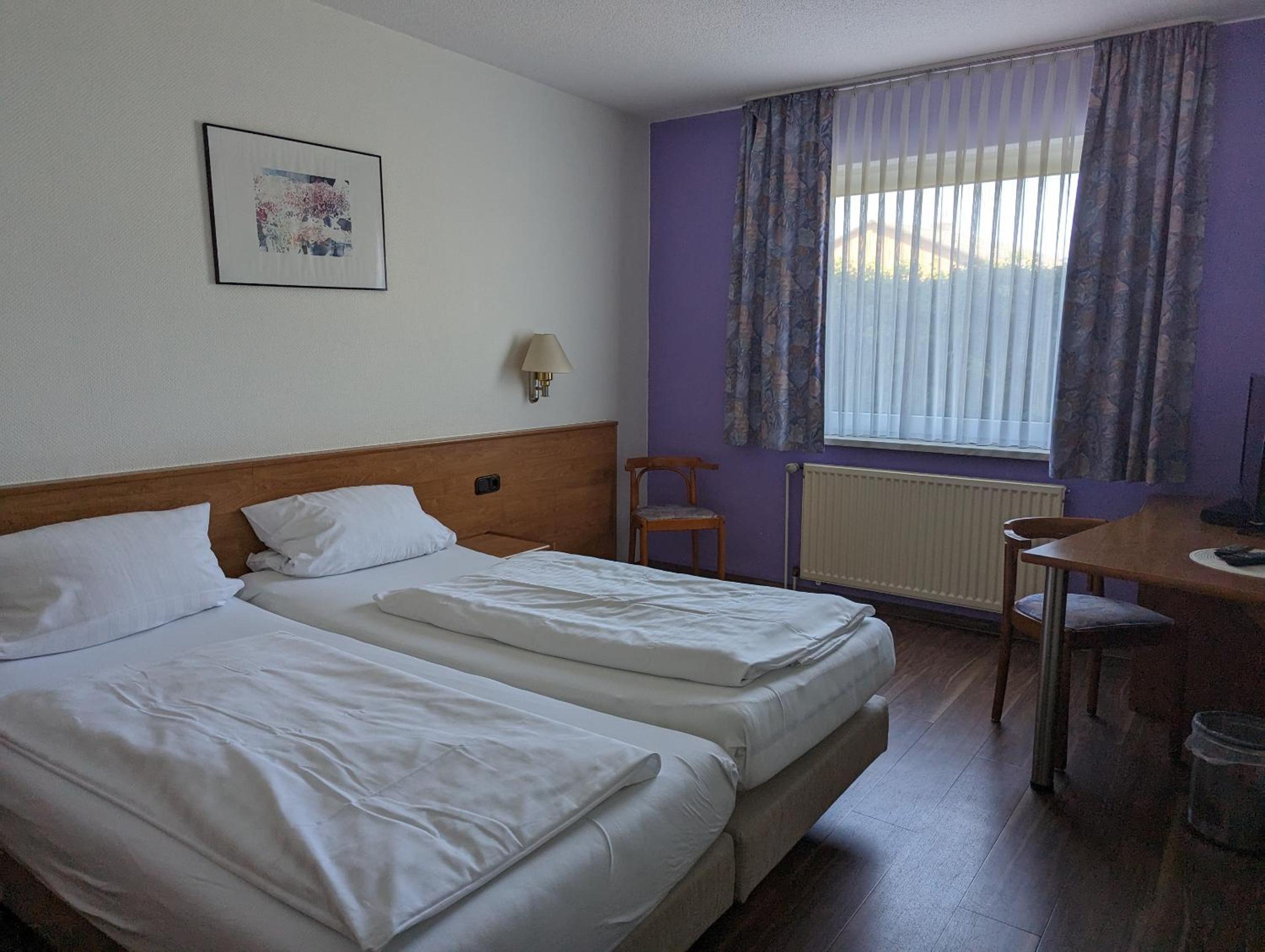 Double Room - Photo 5