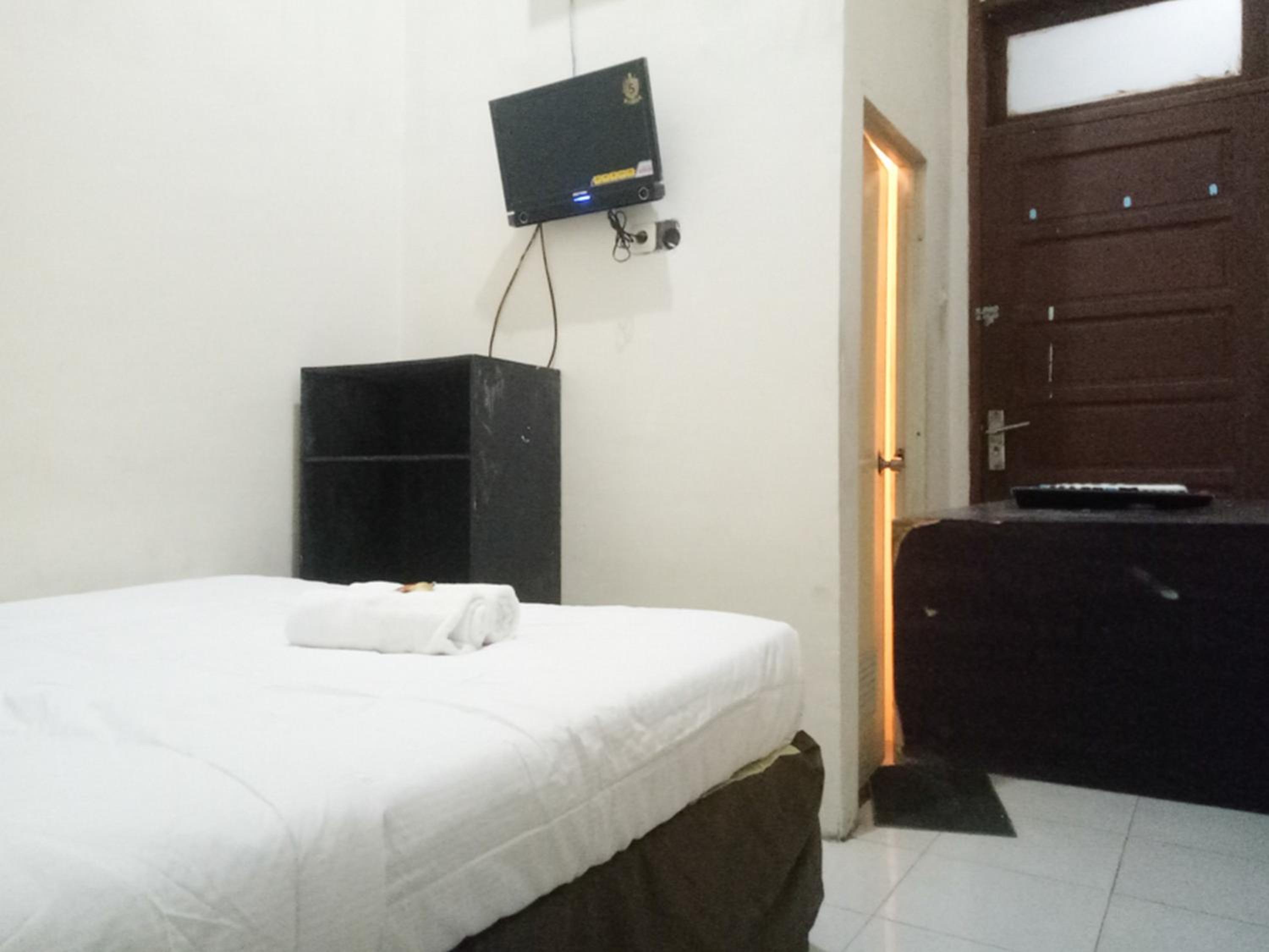 Standard Double Room photo 3