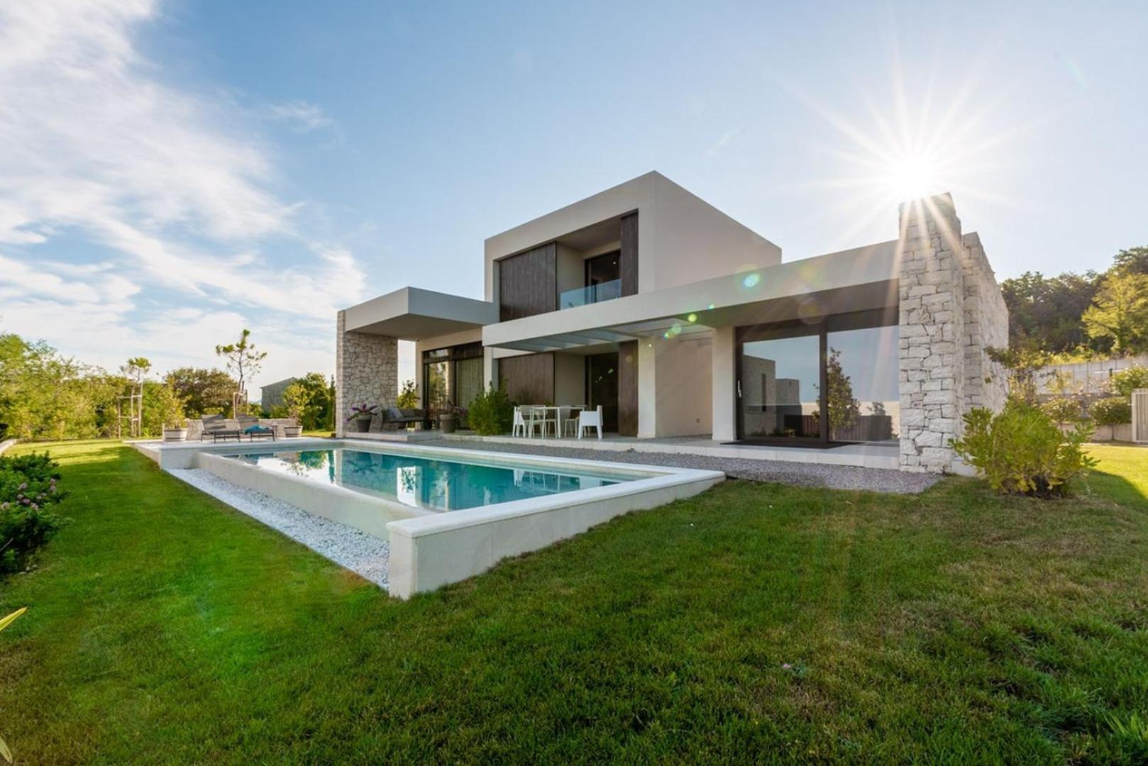 Villa with Private Pool photo 2