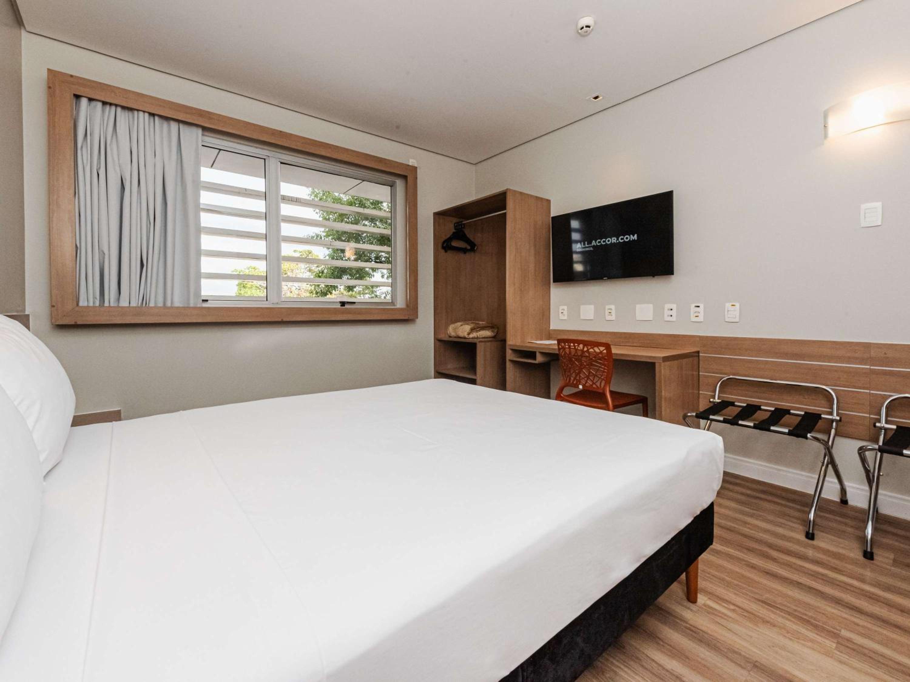 Superior Double Room - City Side