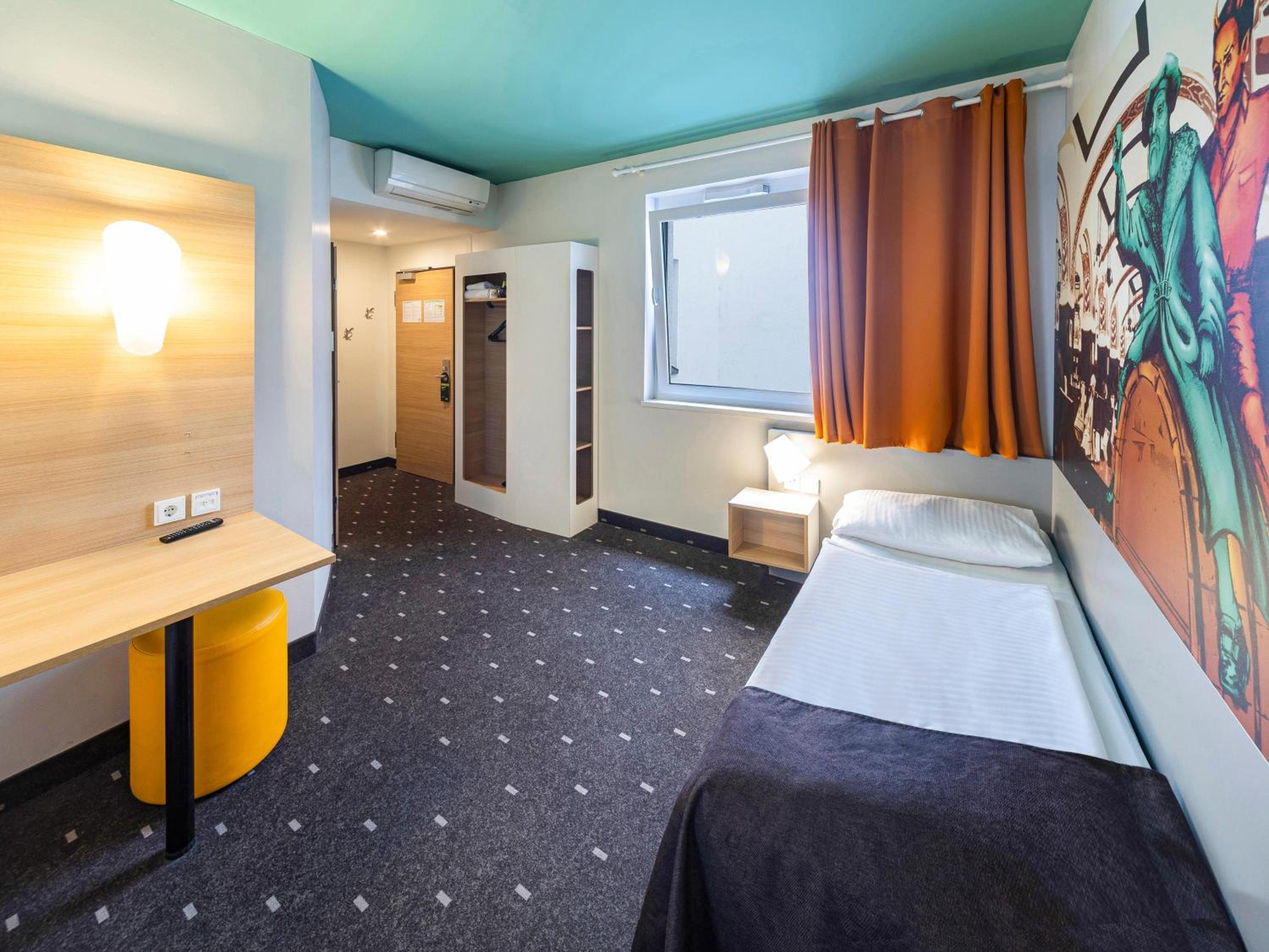 Single Room