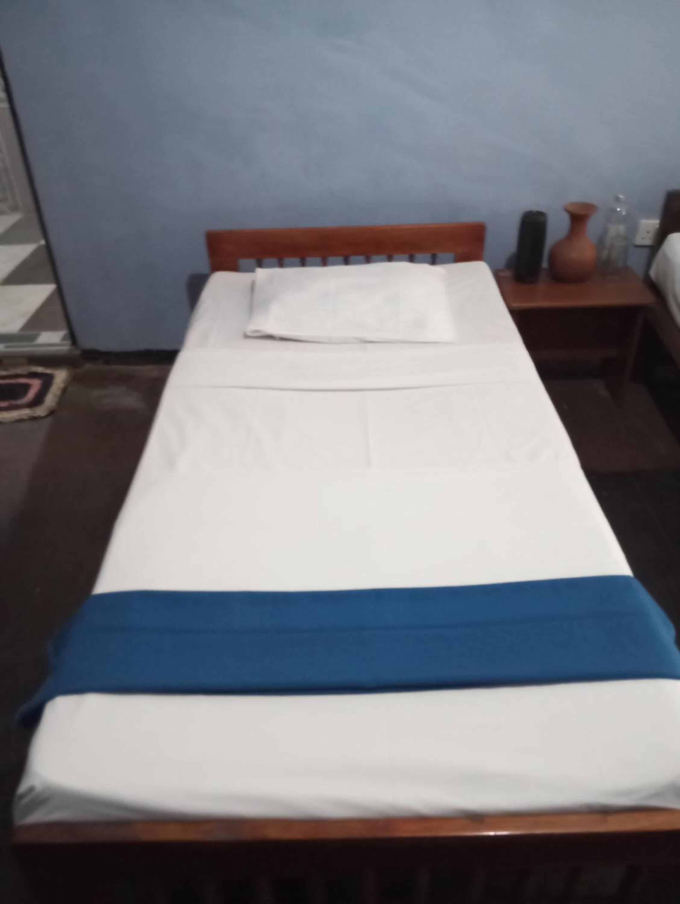 Budget Triple Room photo 3