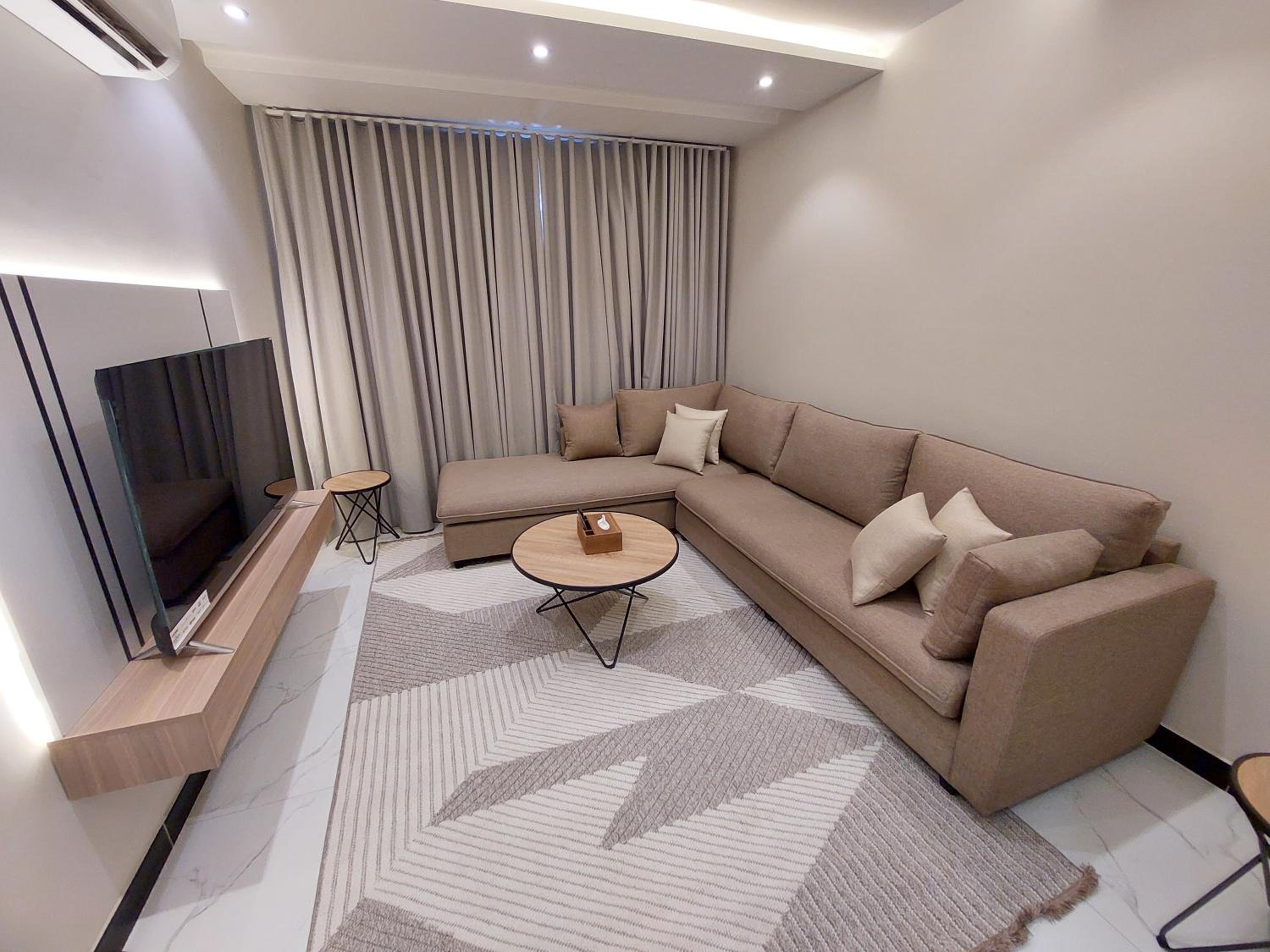 One-Bedroom Apartment photo 2