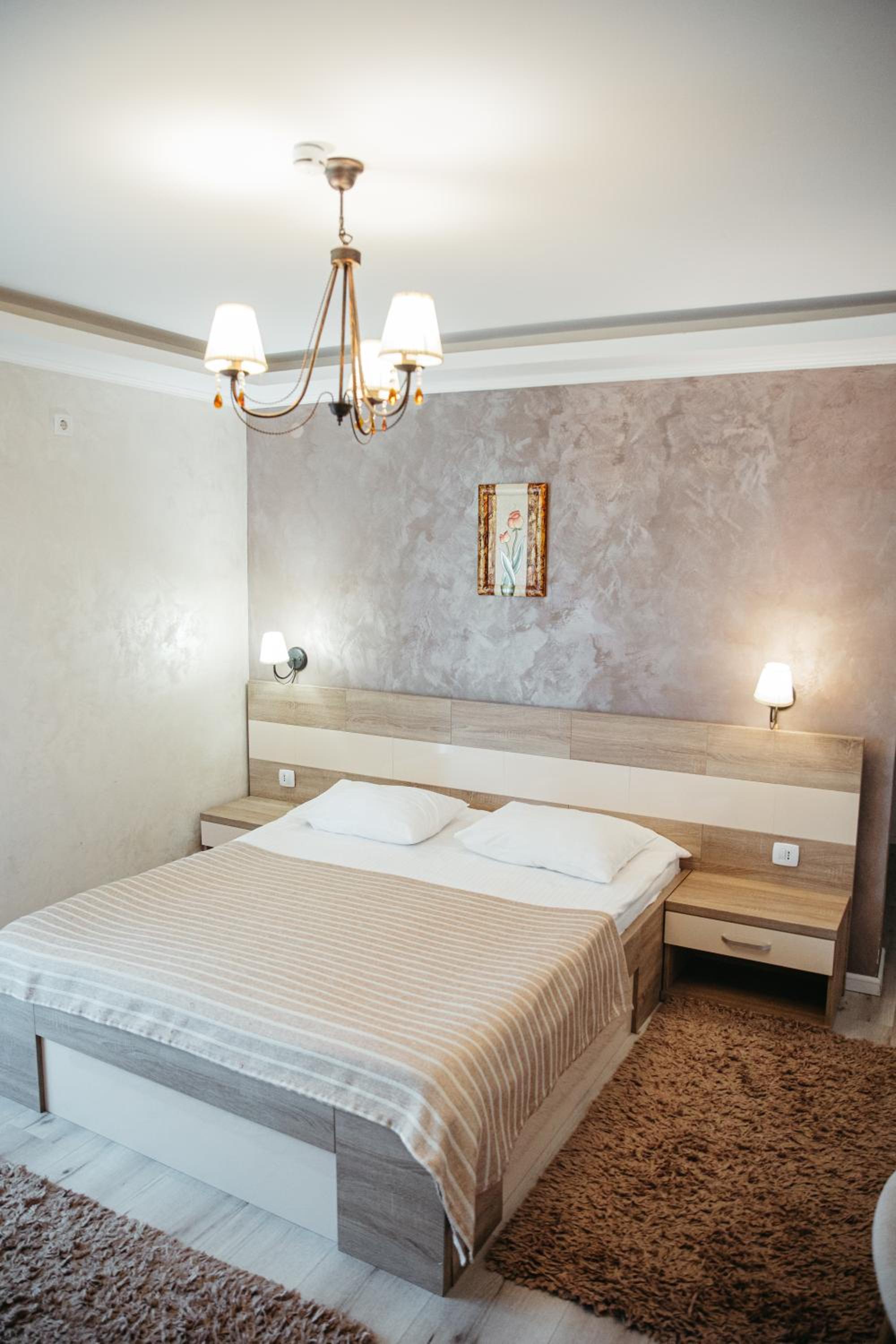 Deluxe Double Room - Photo 15