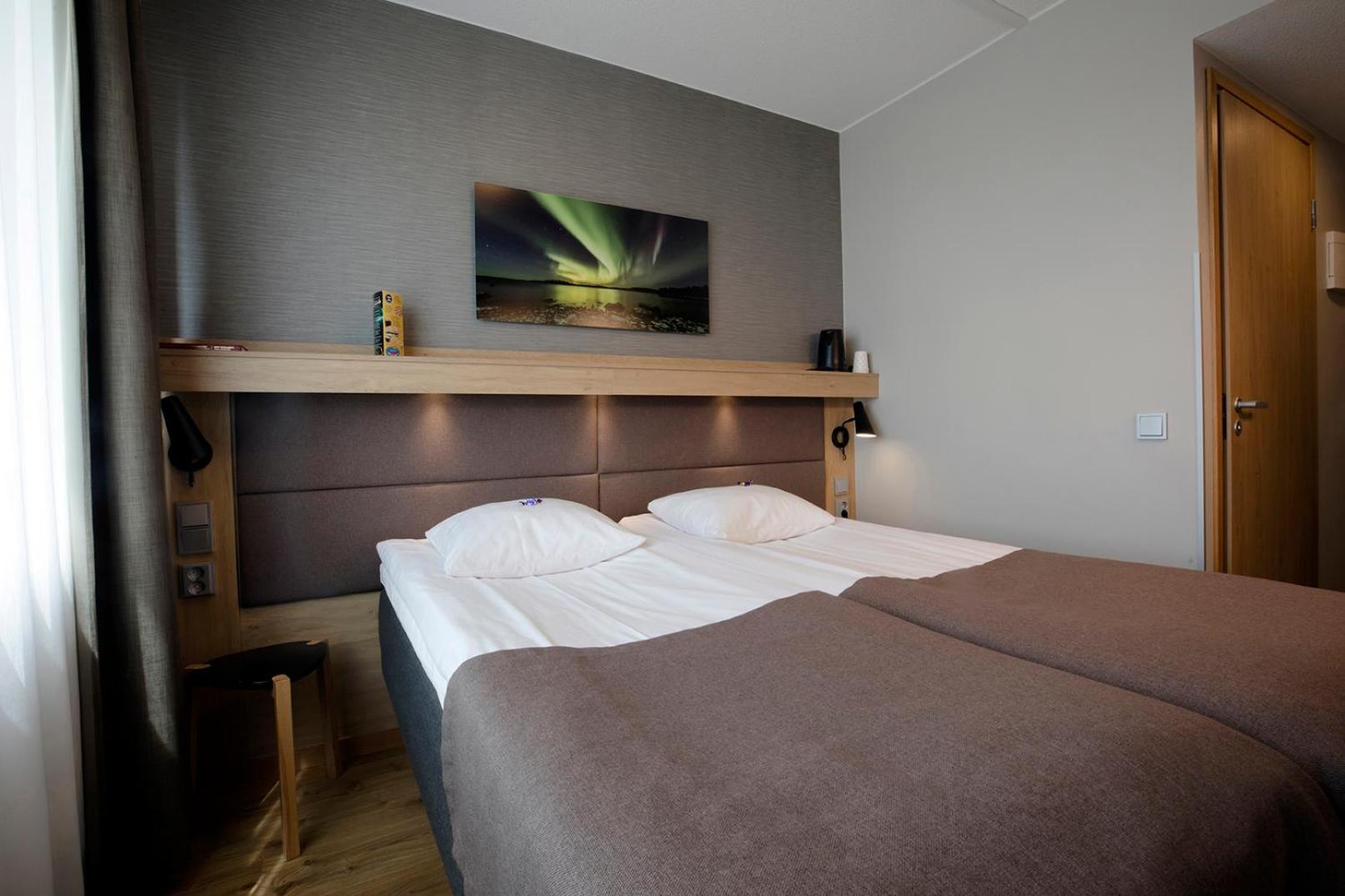 Economy Twin Room - Photo 2