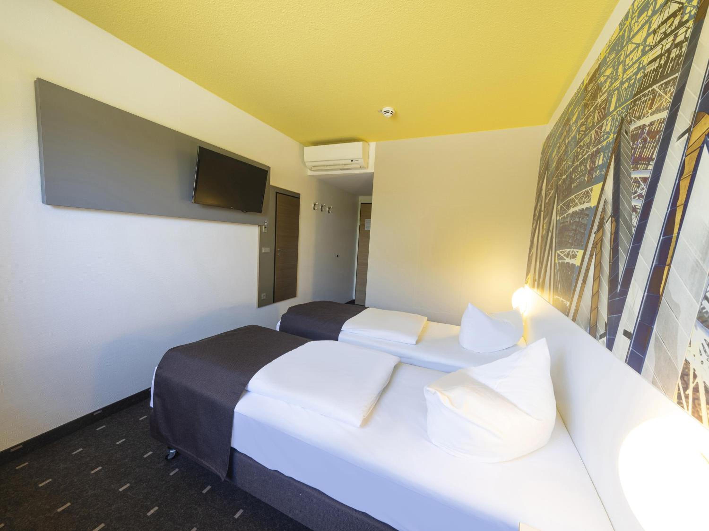 Twin Room - Photo 4
