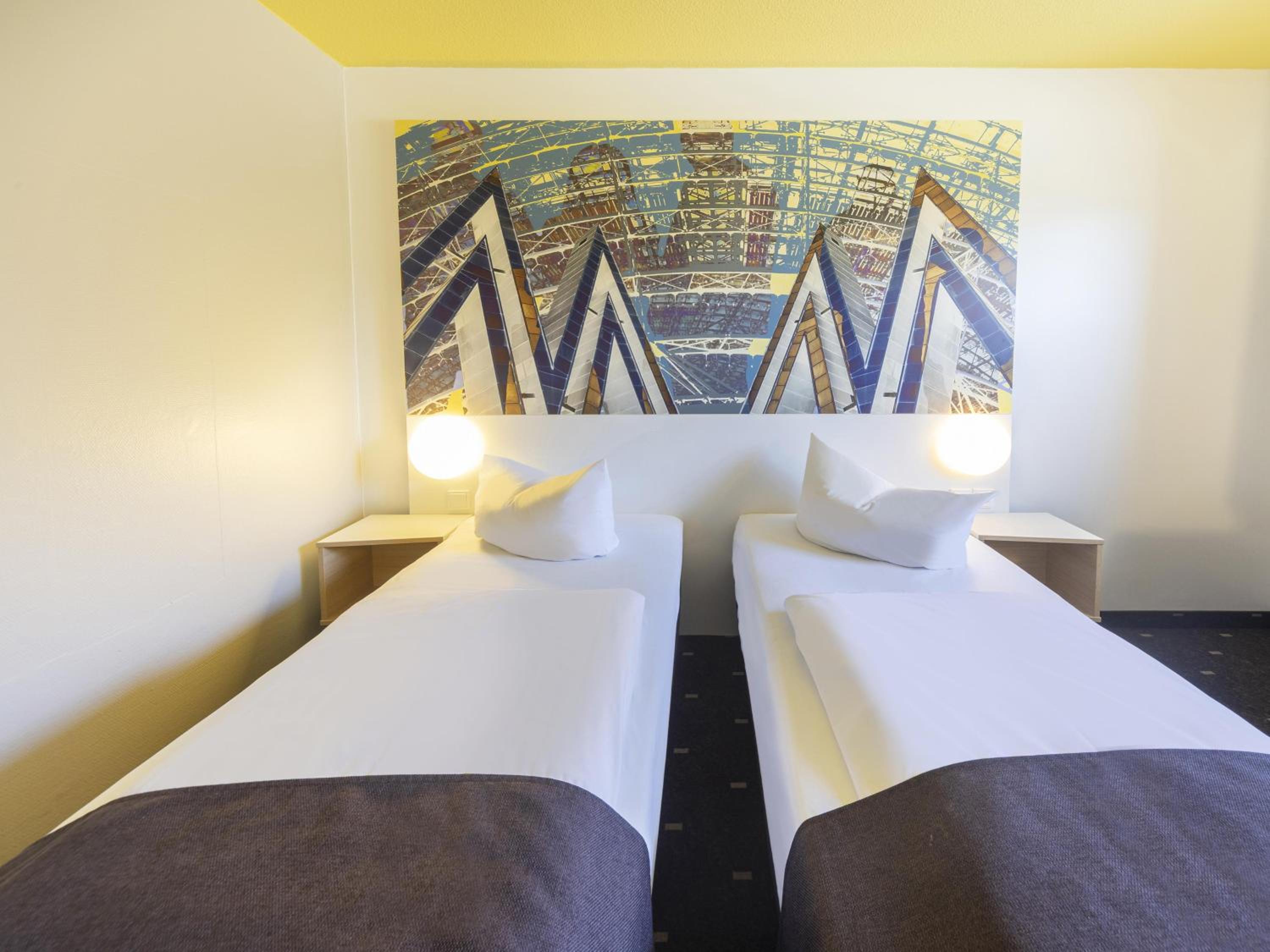 Twin Room - Photo 5