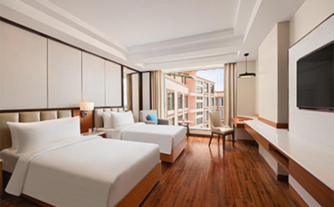 Premium Twin with with 1+1 complimentary beverages between 18:00–20:00 Hrs.  - Photo 1