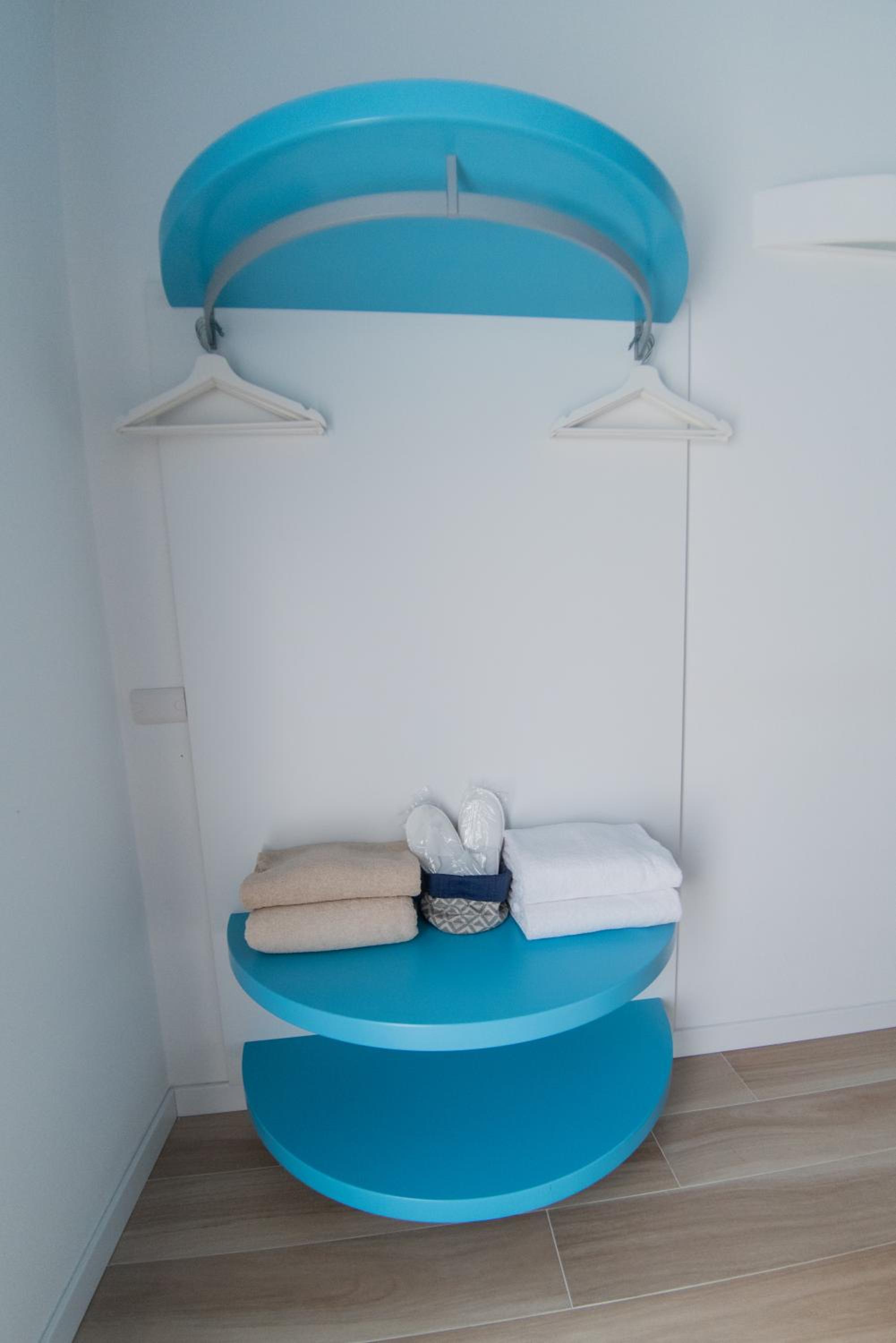 Deluxe Double or Twin Room - Photo 18