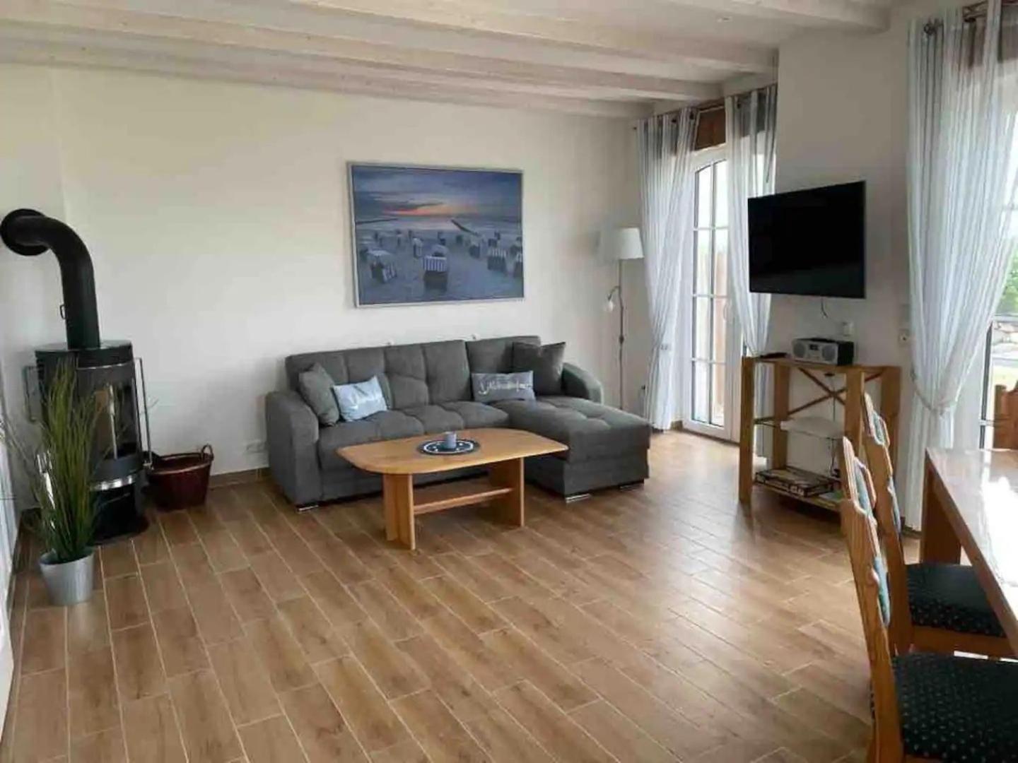 Vacation Home photo 2