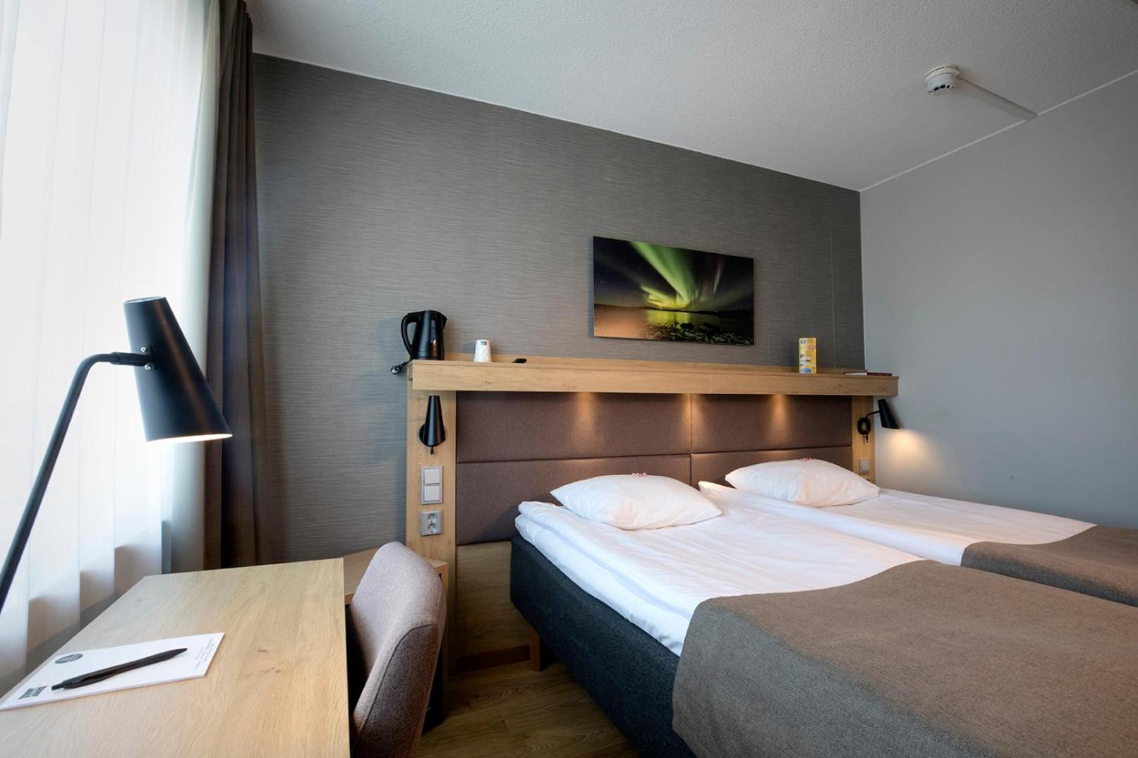 Standard Twin Room - Photo 8