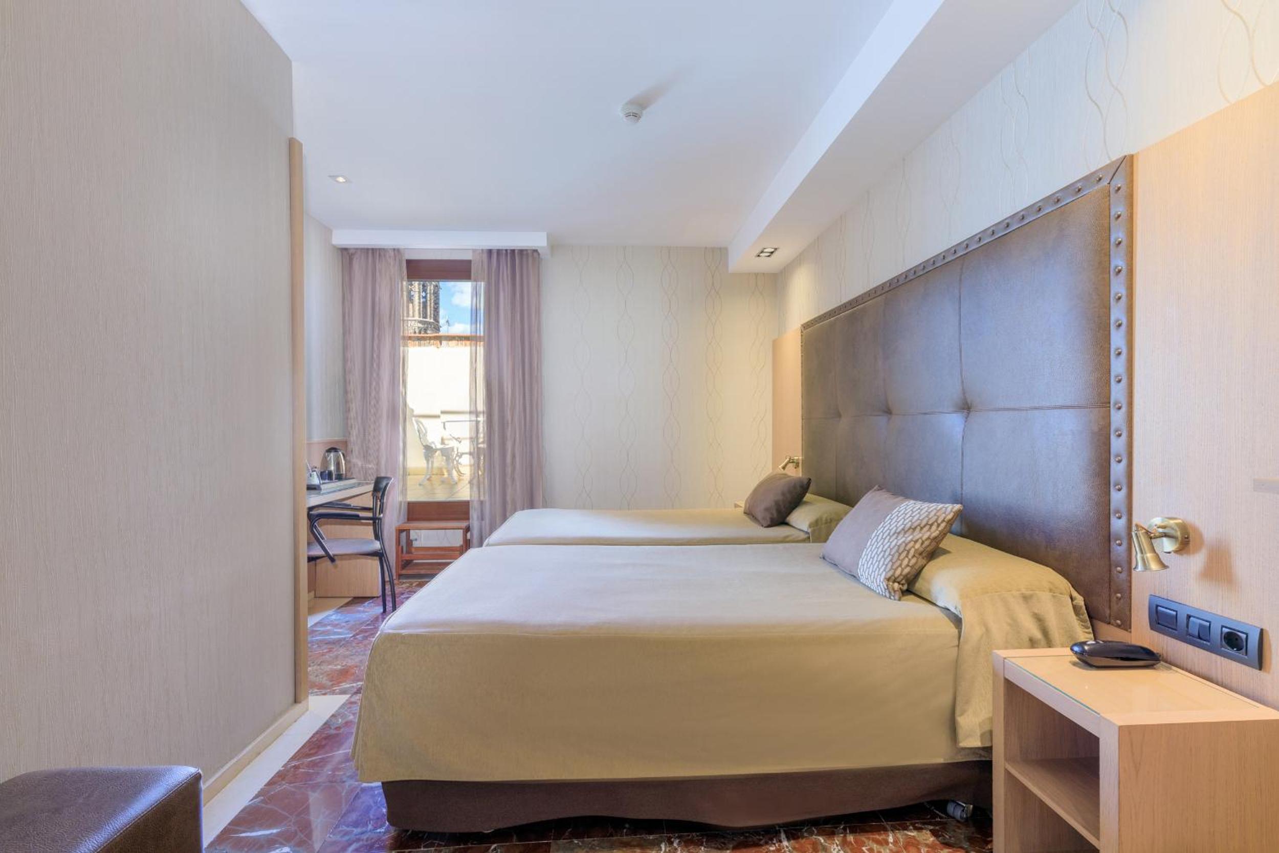 Habitación Doble o con Dos Camas