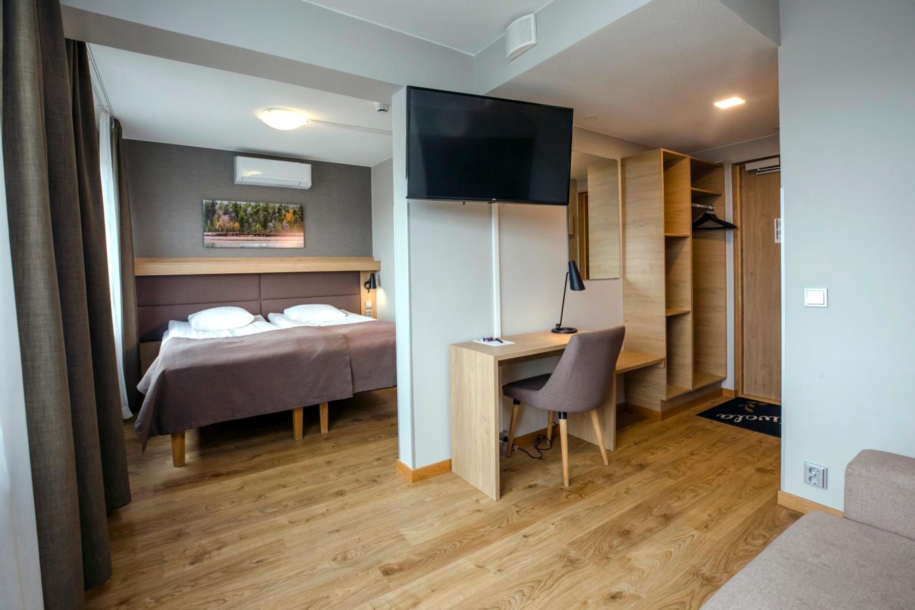 Standard Quadruple Room - Photo 8