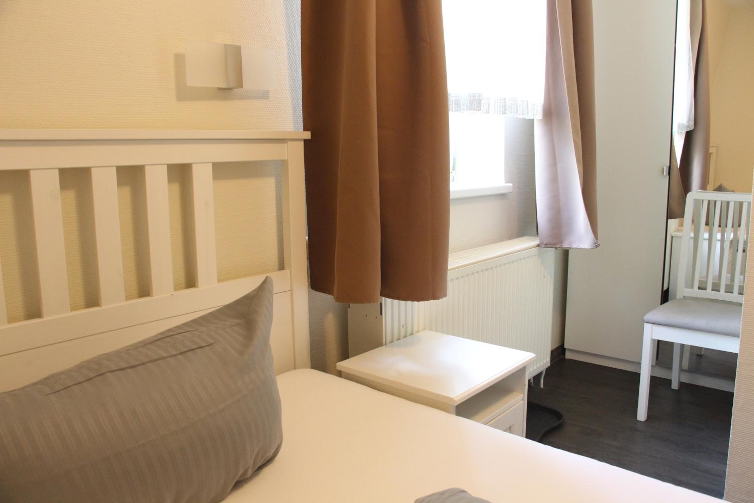 Single Room photo 1