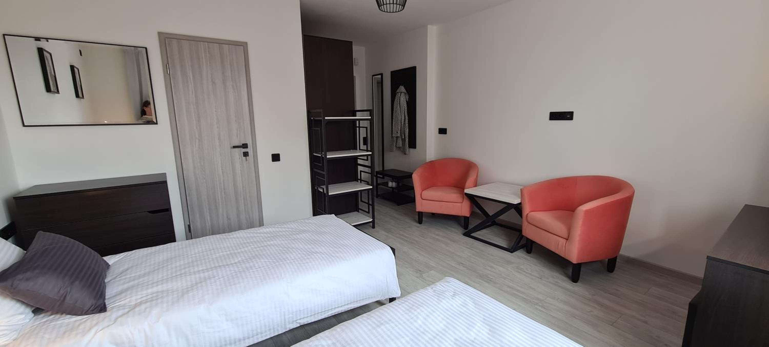 Twin Room with Bathroom photo 1