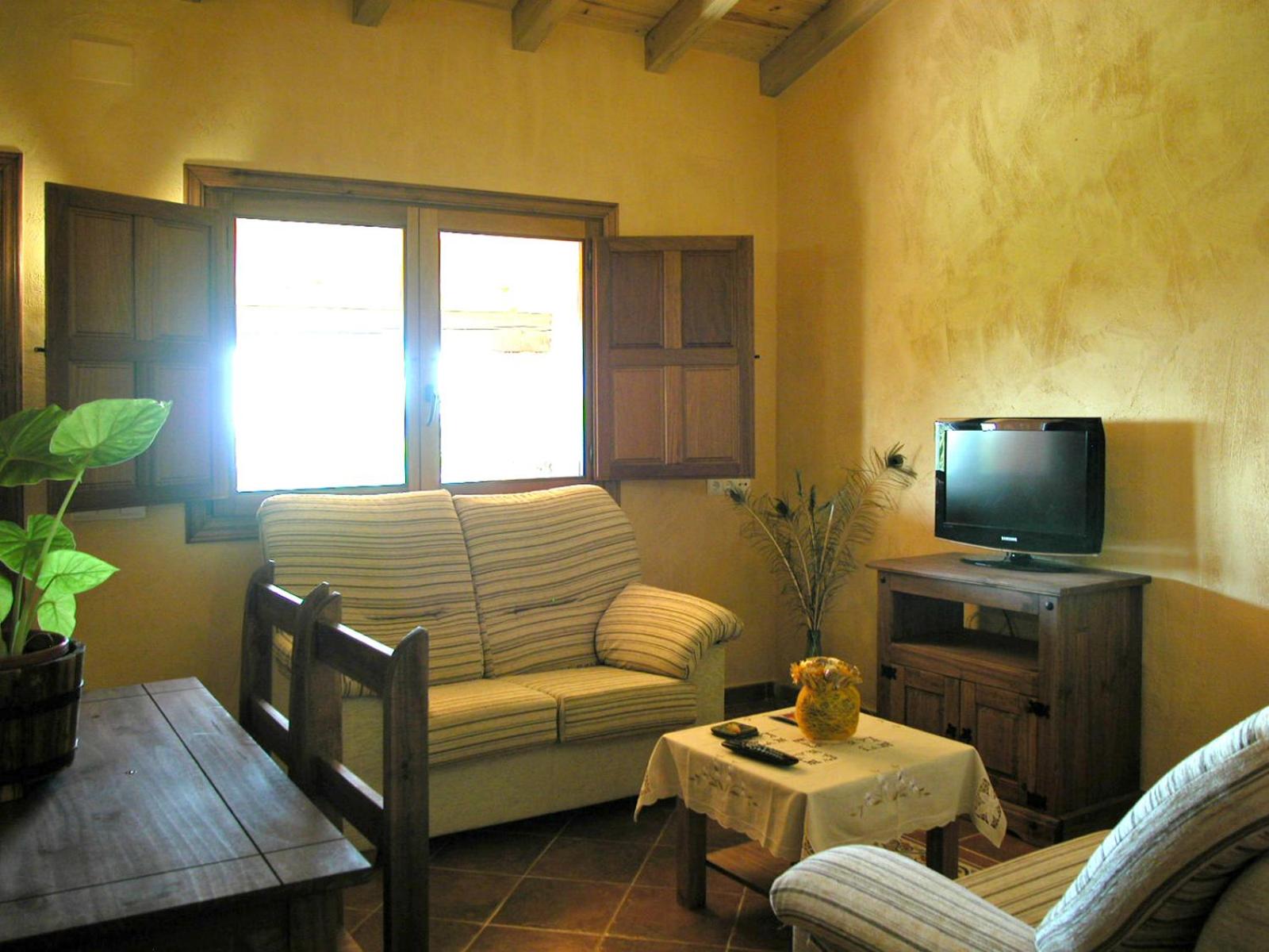 Apartamento de una habitación con jardín