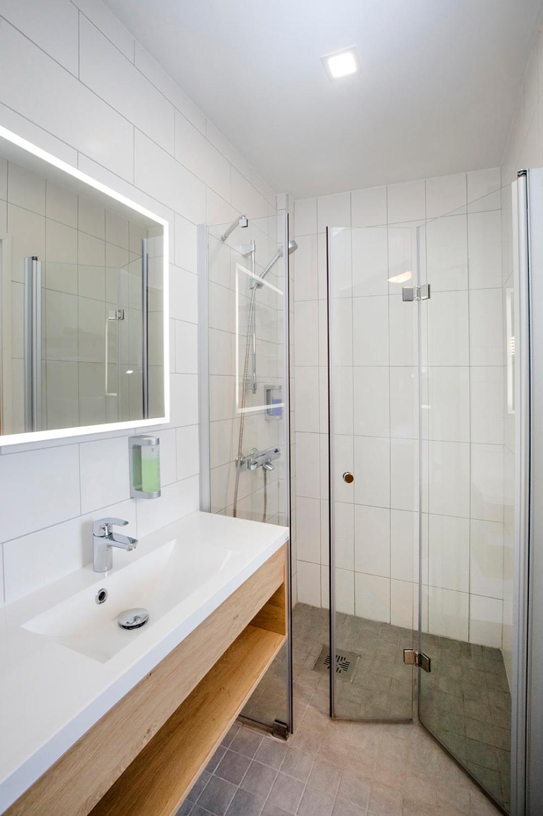 Superior Double or Twin Room - Photo 7