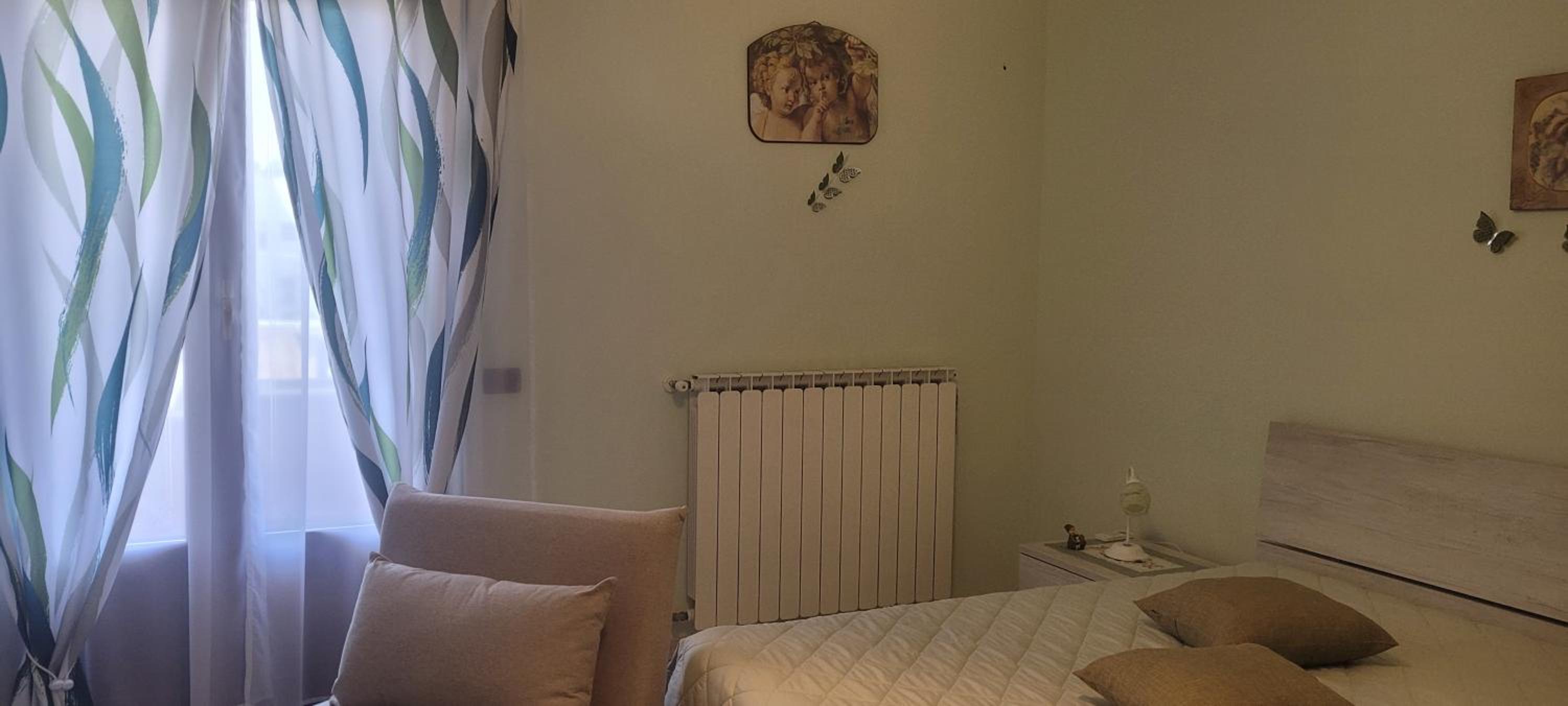 Double Room with Private External Bathroom photo 2