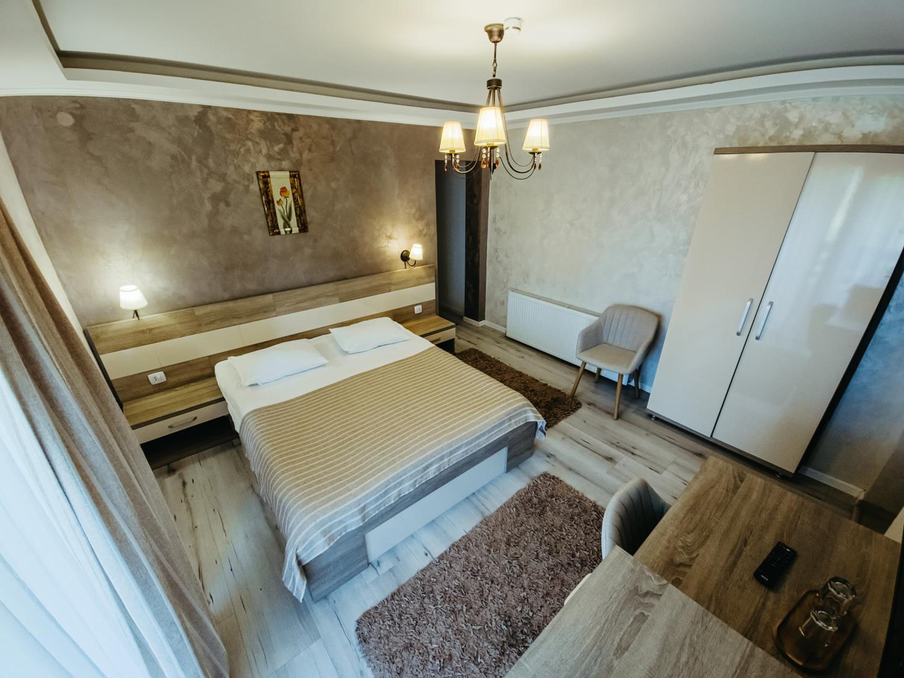 Deluxe Double Room - Photo 2