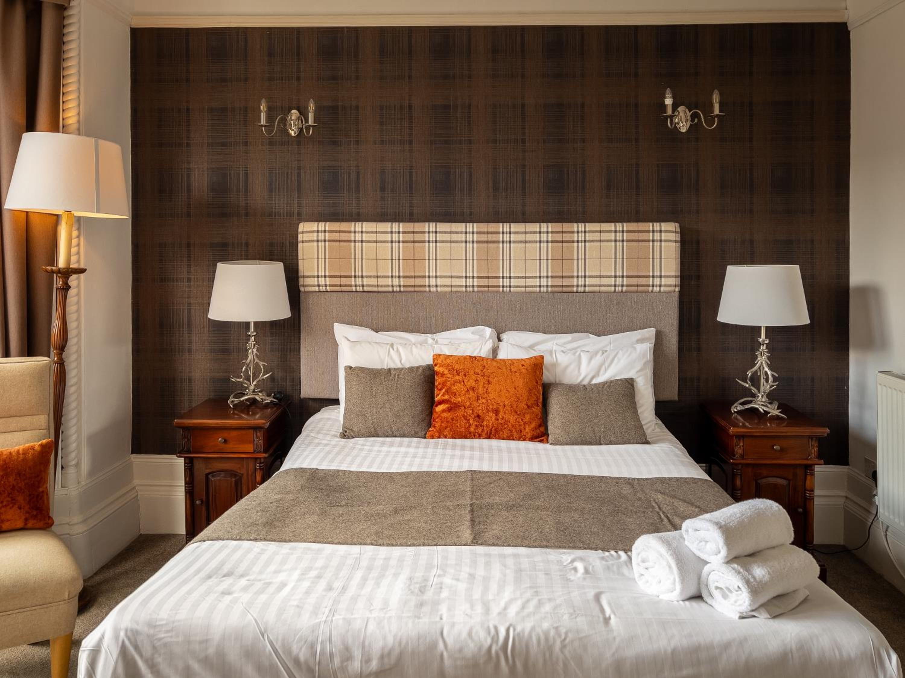 Deluxe Room - Photo 2
