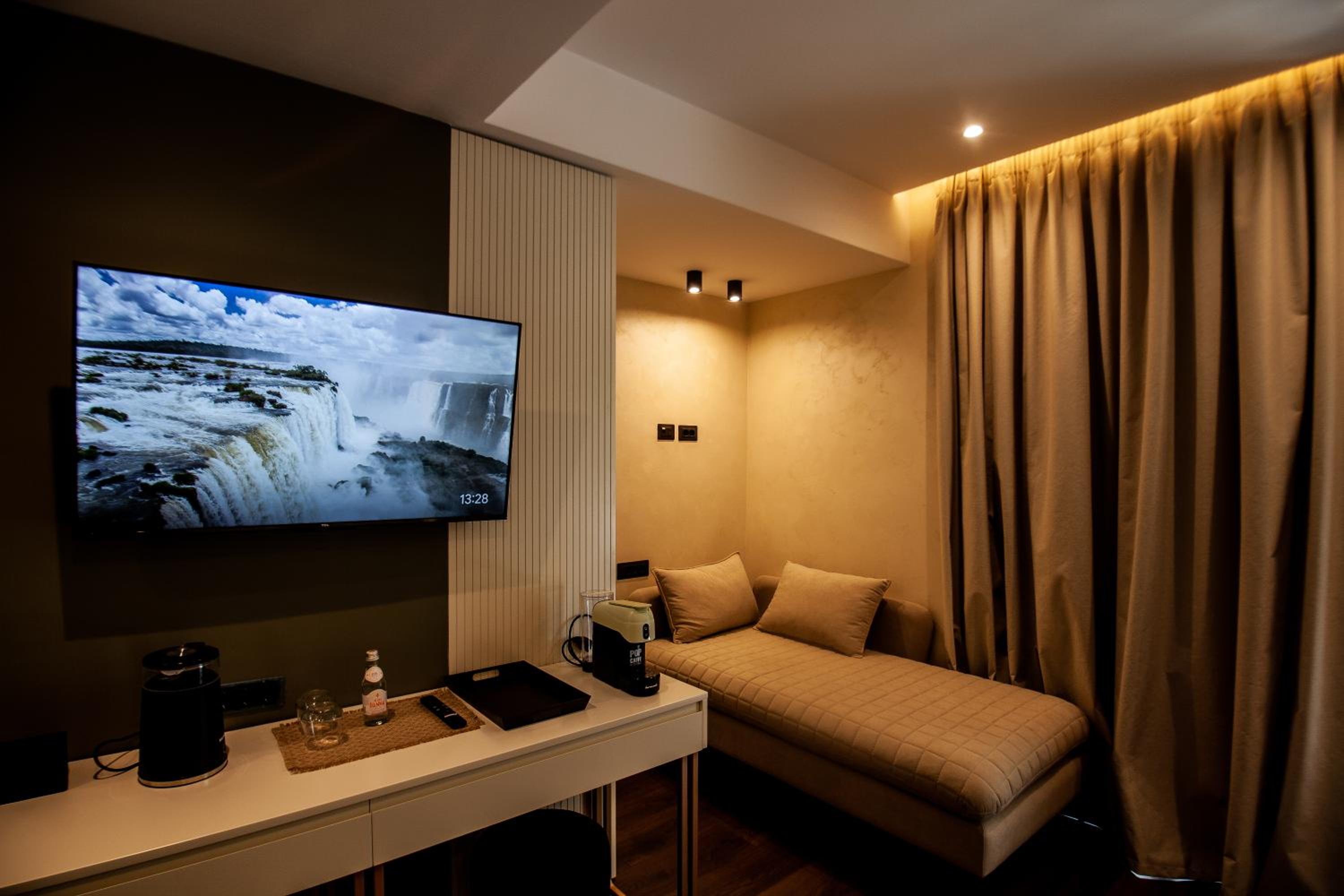 Deluxe Triple Room photo 1