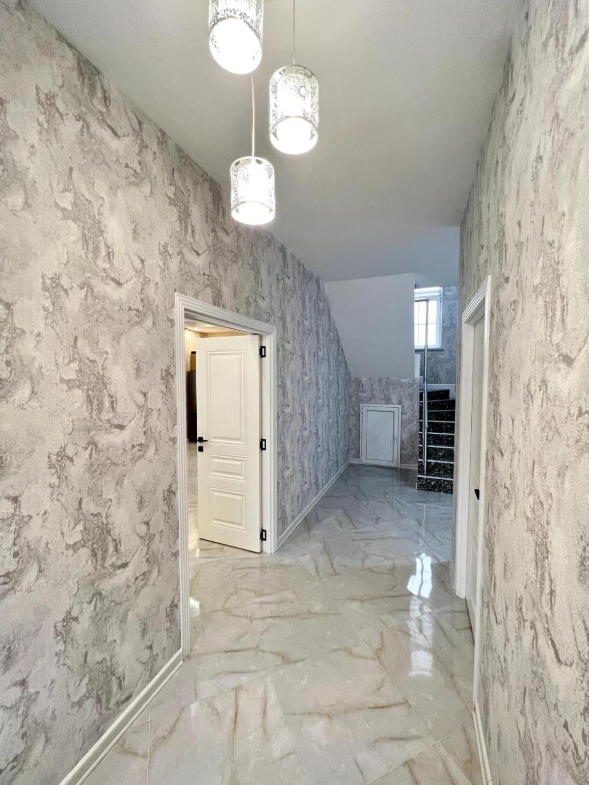 Villa photo 1
