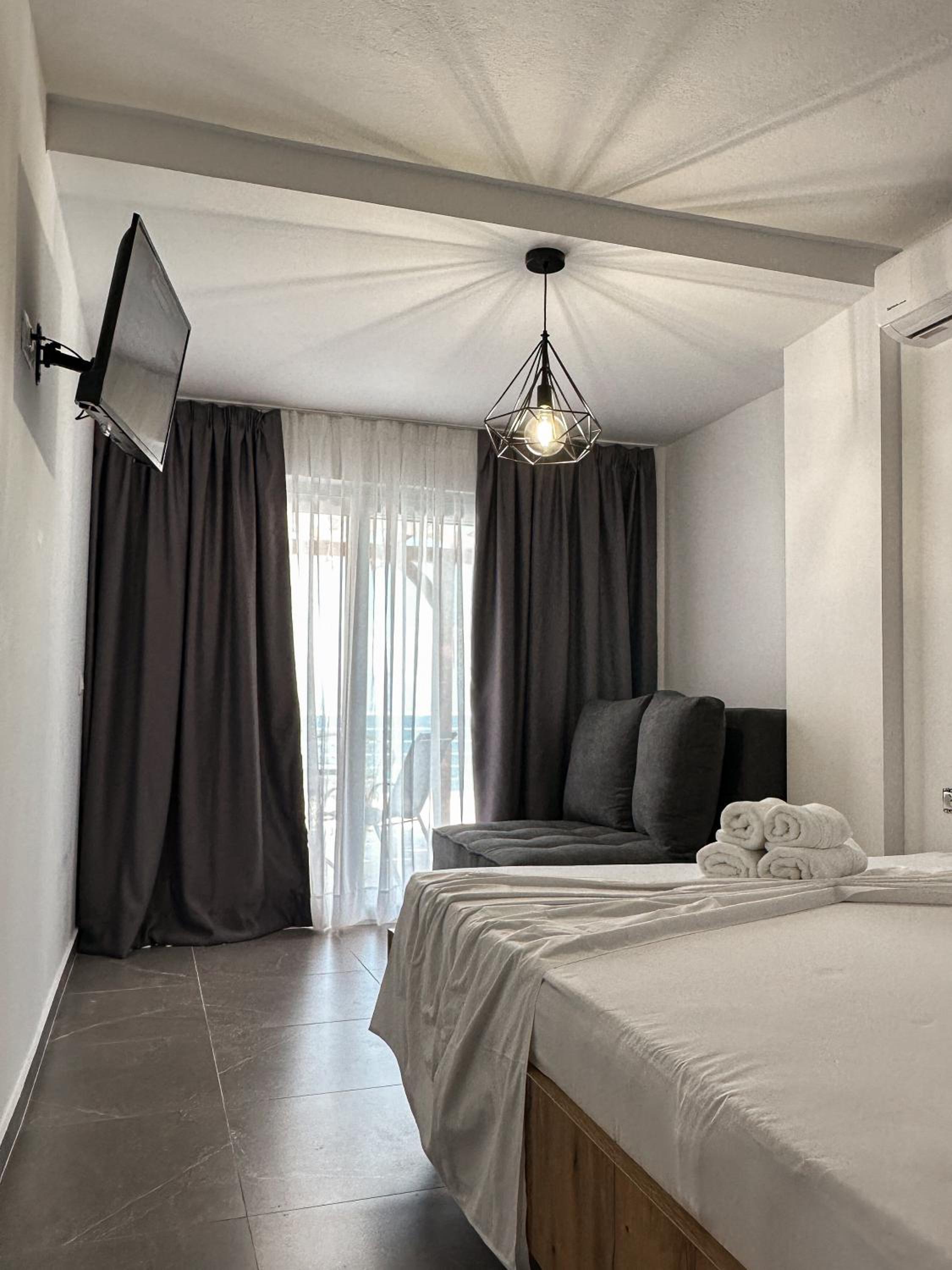 Deluxe Double Room With Sea View