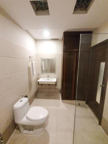 Budget Double Room photo 3
